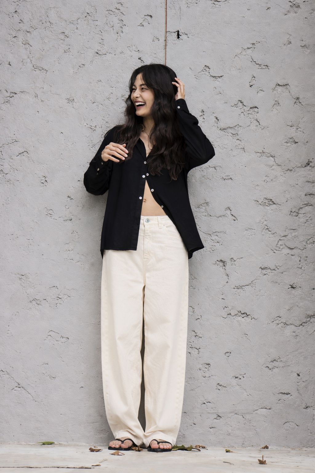 REFINED LINEN BUTTON DOWN SHIRT (BLACK)