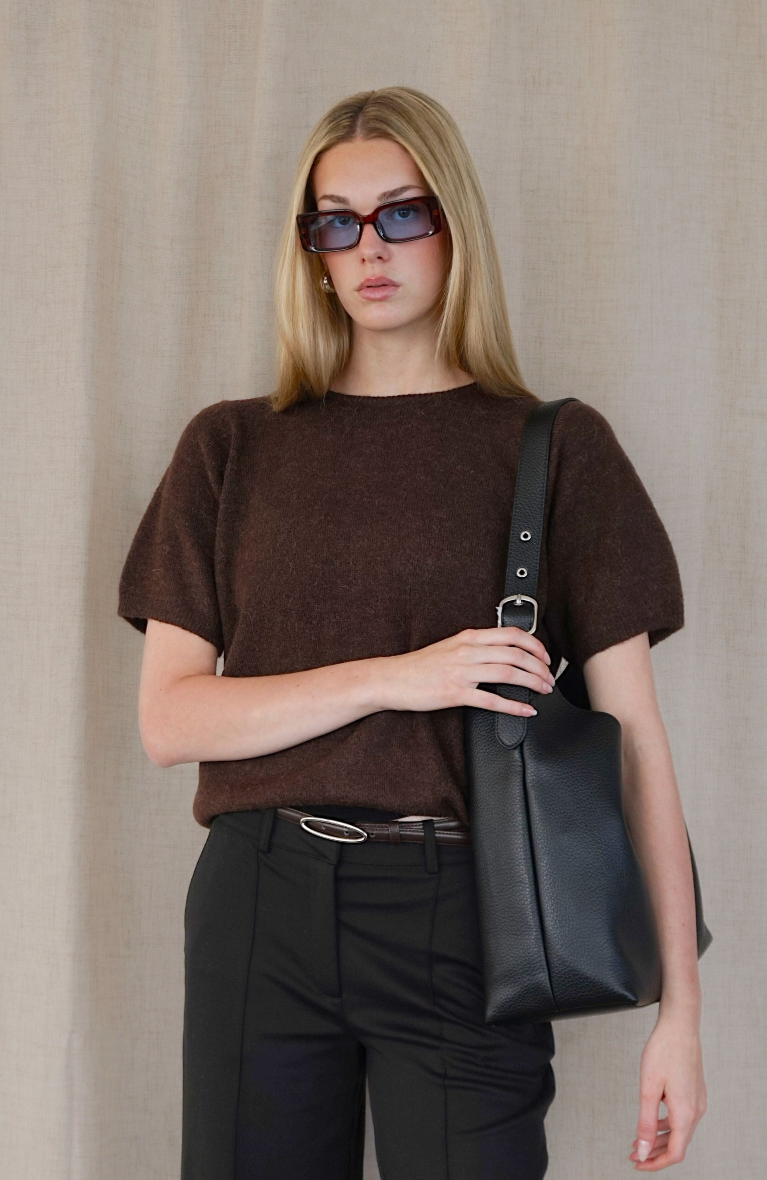 BROWN SWEATER TEE