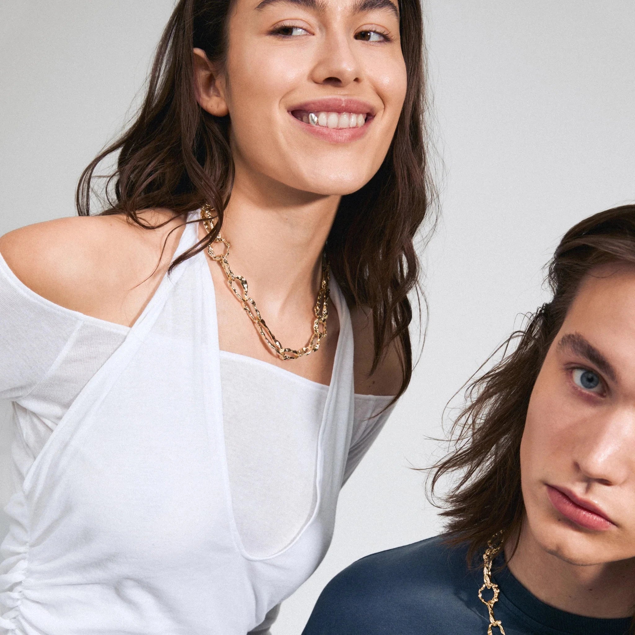 textured link jewelry, modern artisan necklace