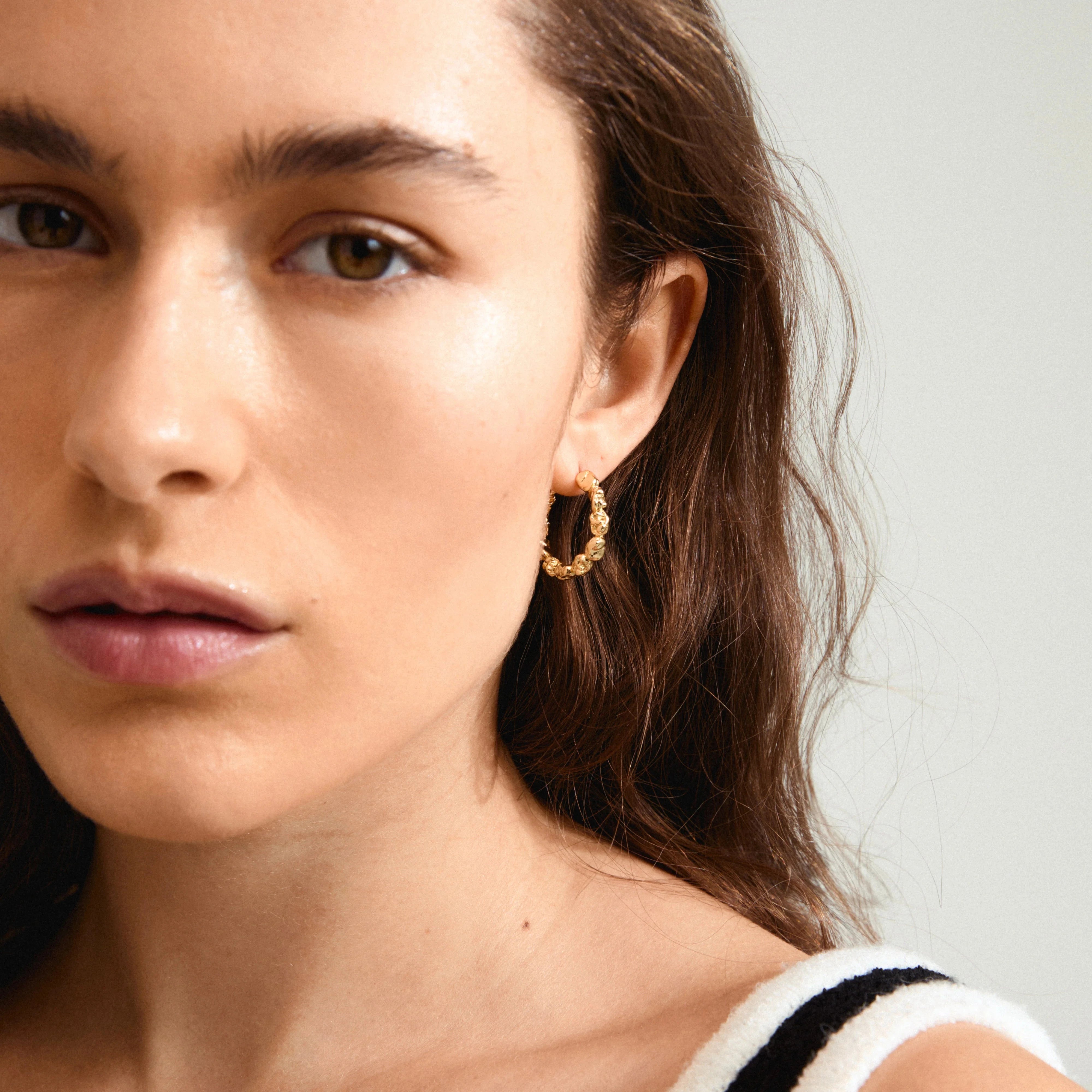 TIDE TEXTURED HOOPS Jewelry PILGRIM