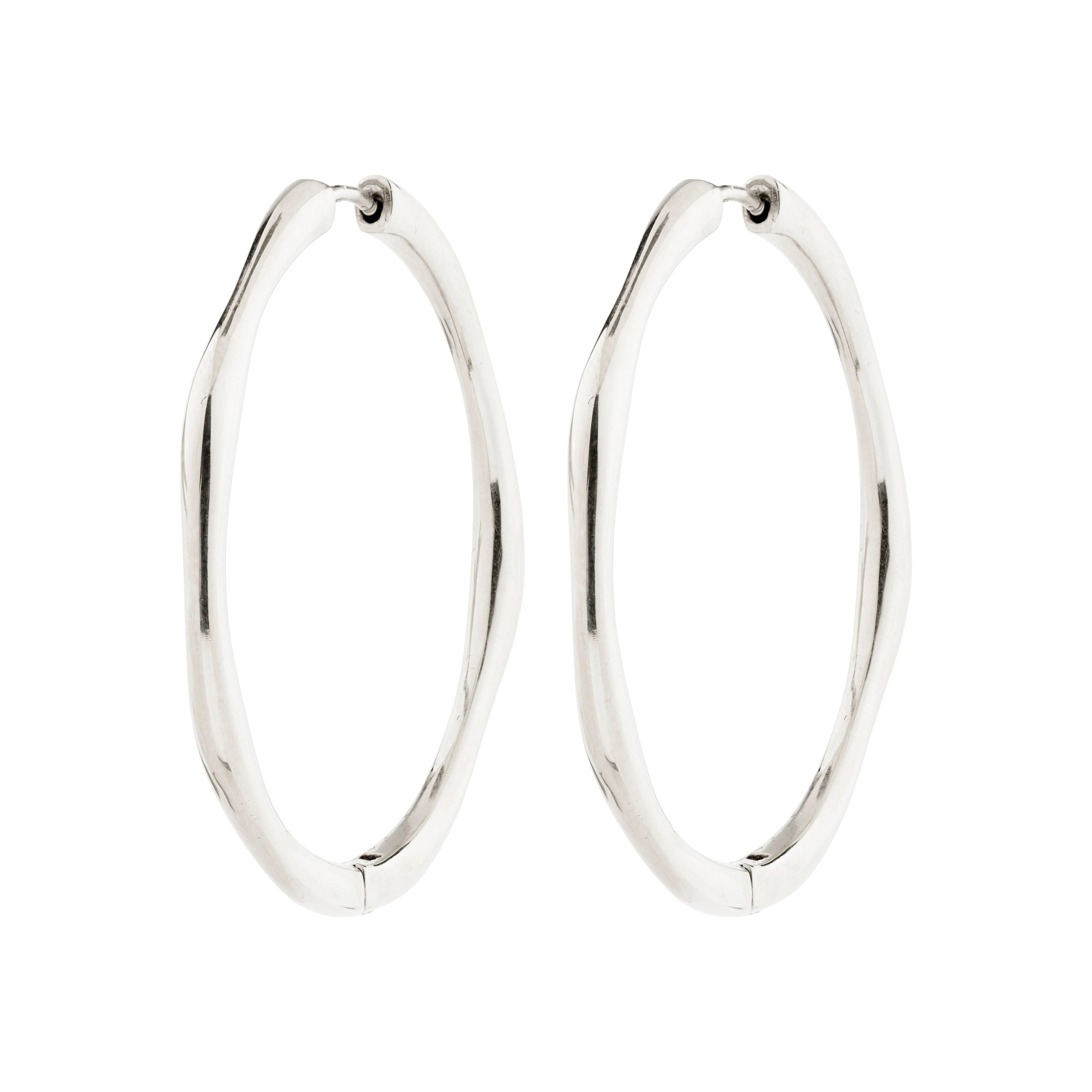 trendy womens jewelry, silver oval earrings, silver hoops for women, silver jewelry trends, LORDON jewelry collection