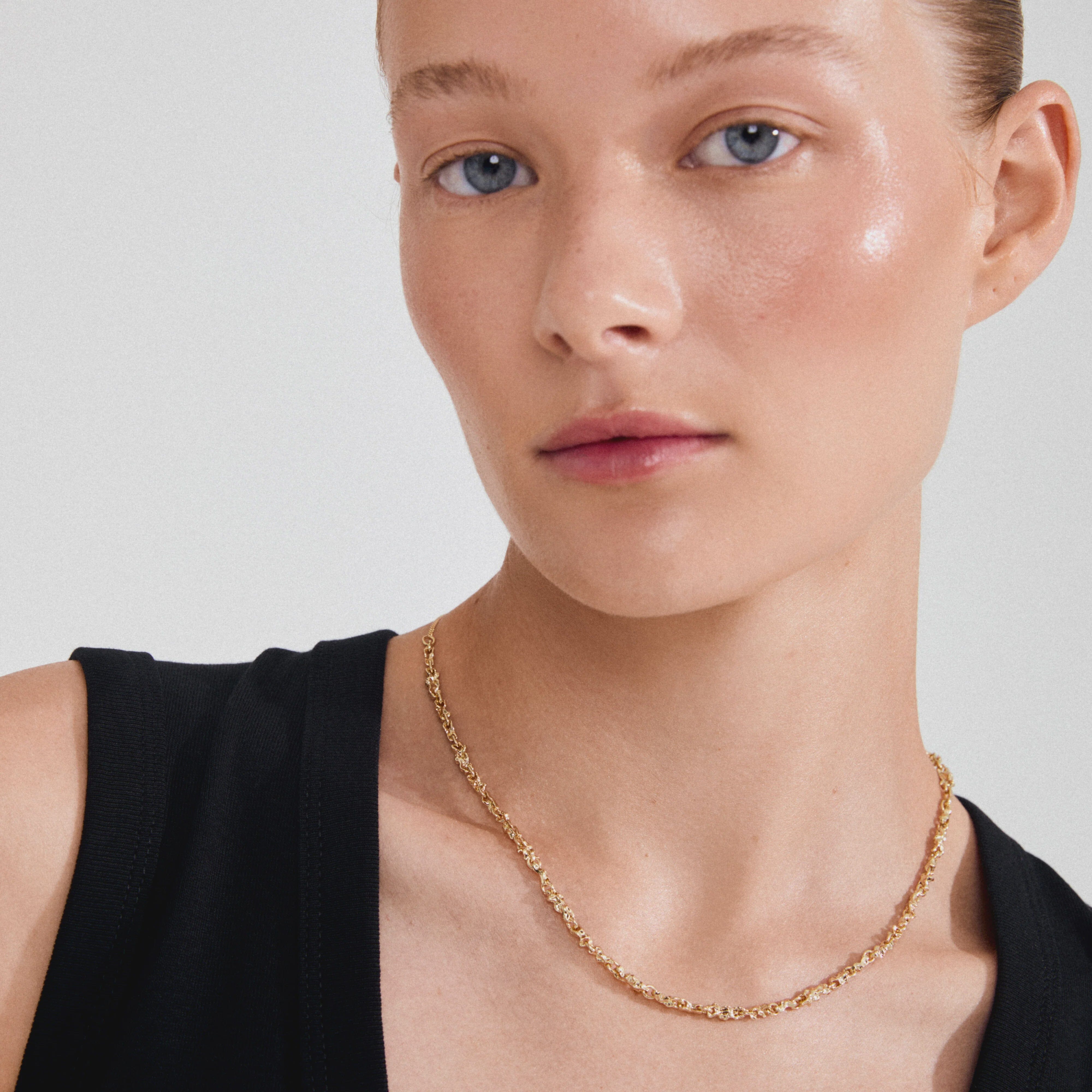 PILGRIM NECKLACE, PILGRIM JEWELRY, gold textured necklace, gold plated necklace, textured chain necklace, layered gold necklace, statement necklace for women, womens gold jewelry, trendy gold necklace, modern chain necklace, everyday gold jewelry, gold plated chain necklace, sculptural necklace, fashion necklace for women