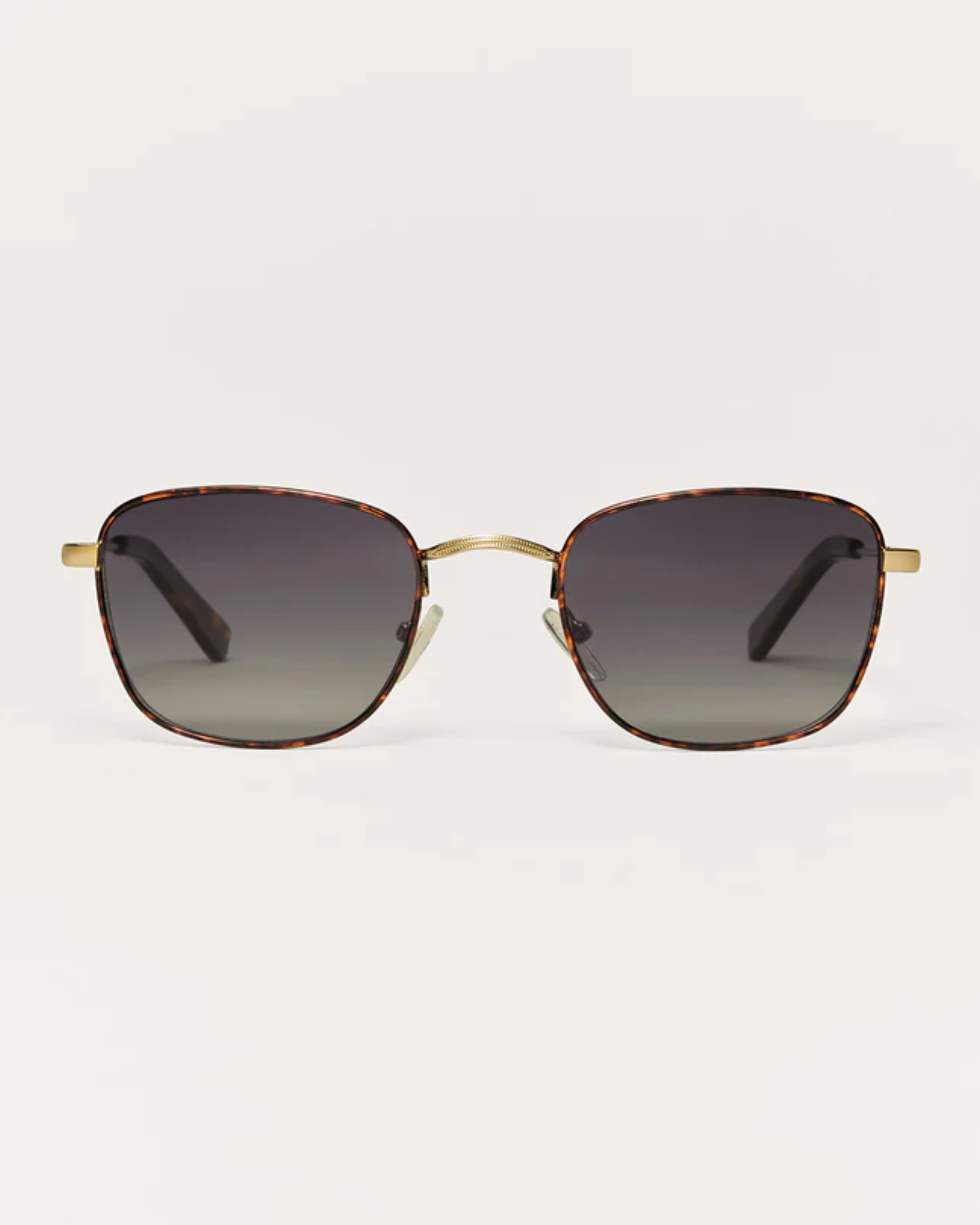 gradient lens sunglasses, vacation sunglasses women, chic women’s eyewear