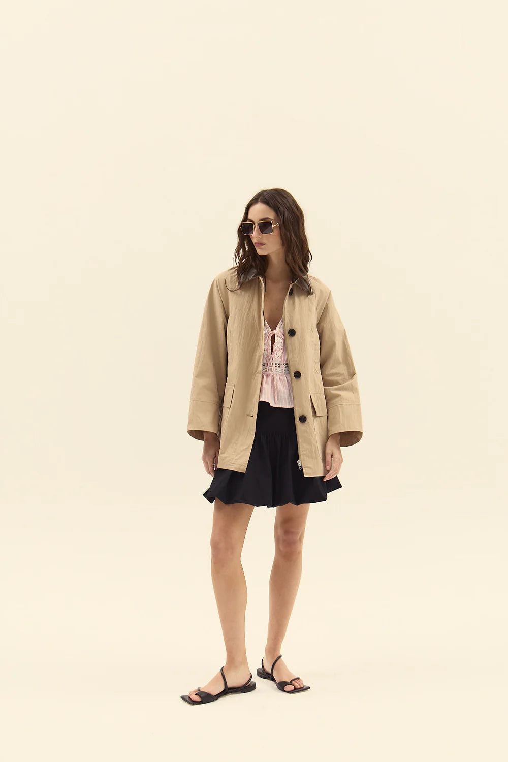 fall layering jacket women, classic camel coat women, relaxed fit camel jacket, structured camel blazer jacket, transitional women jacket camel