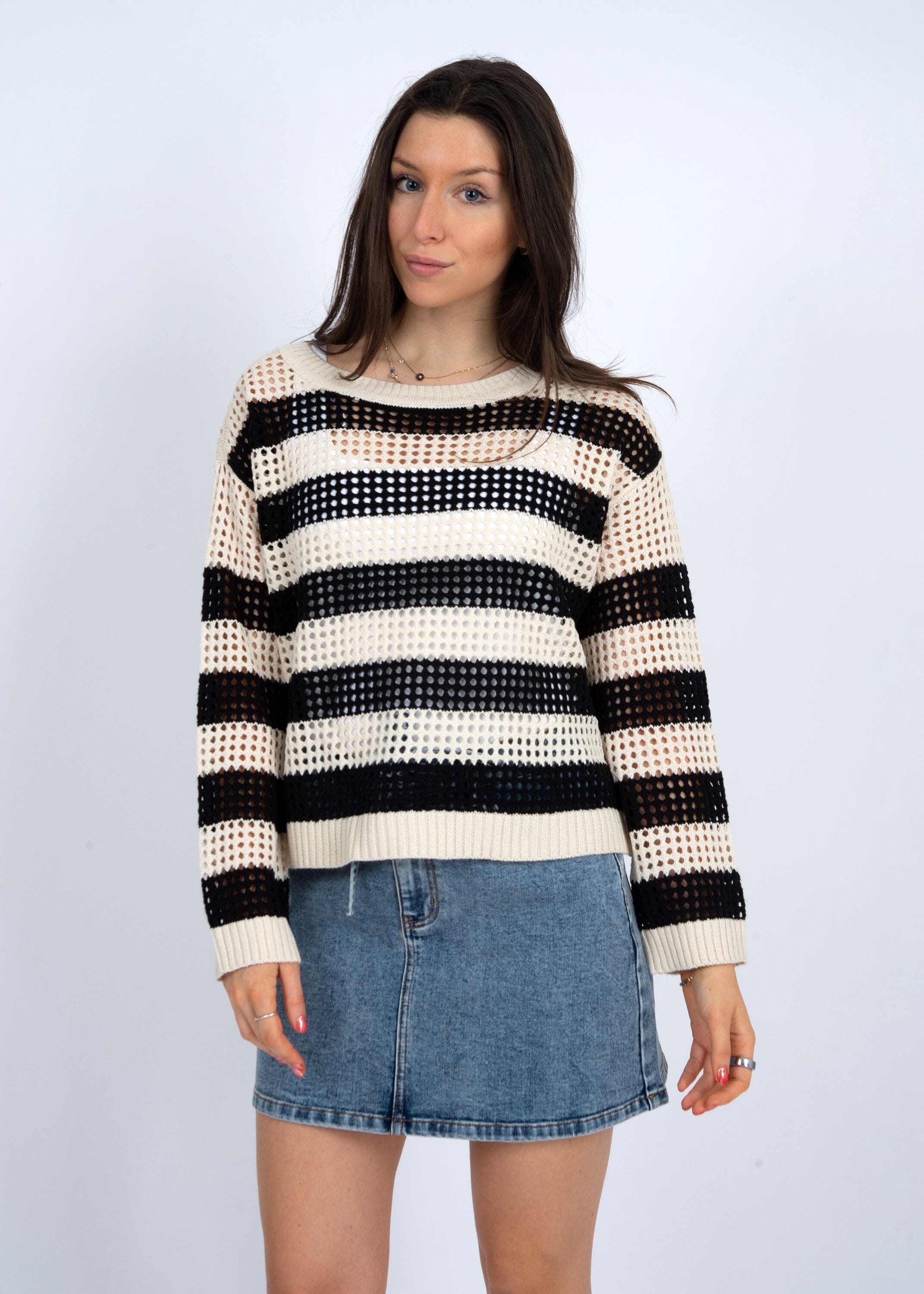 CROCHET PULL-OVER (BLACK AND WHITE) Sweater RD STYLE