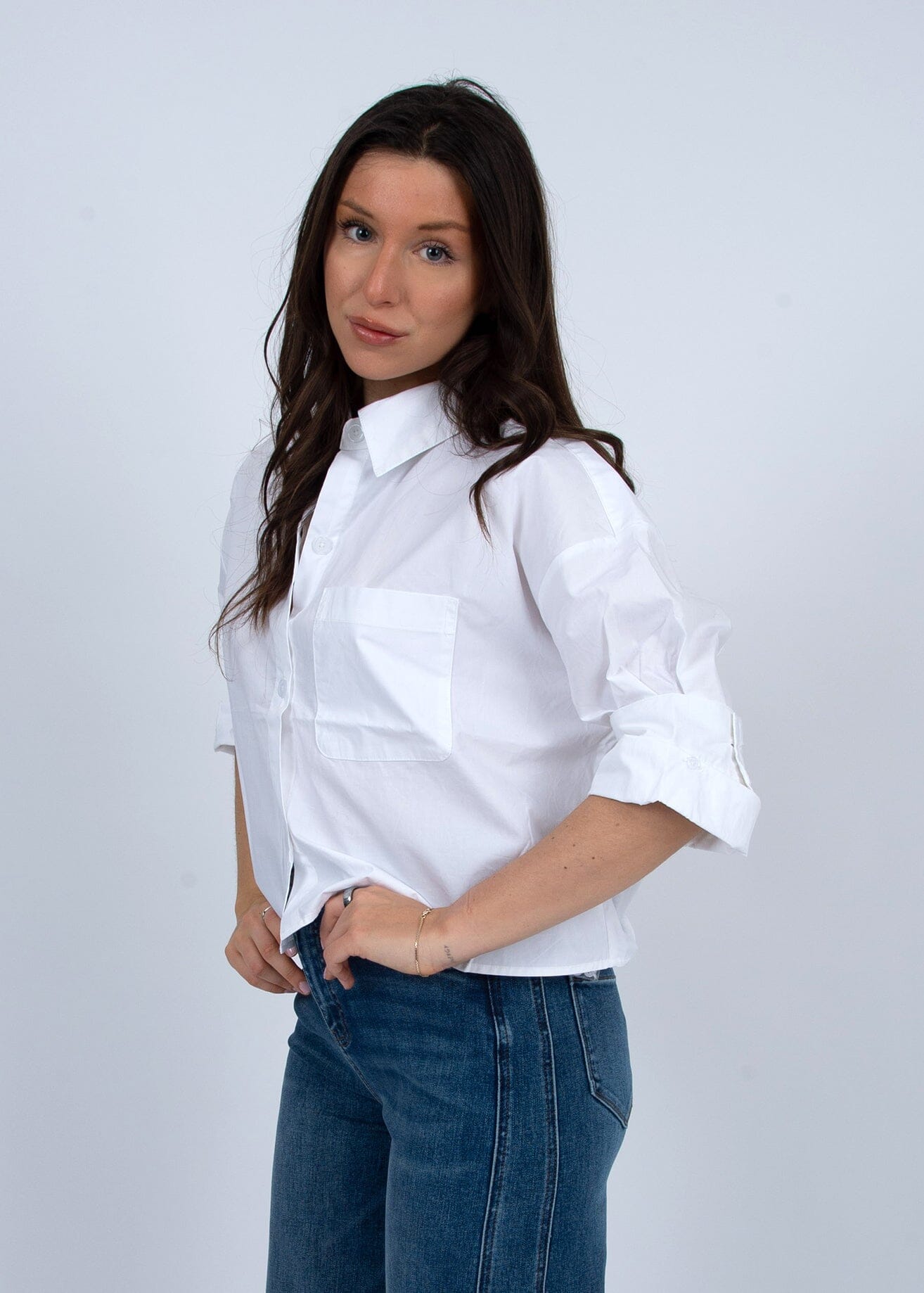 KERWIN CROP SHIRT (WHITE) Top RD STYLE