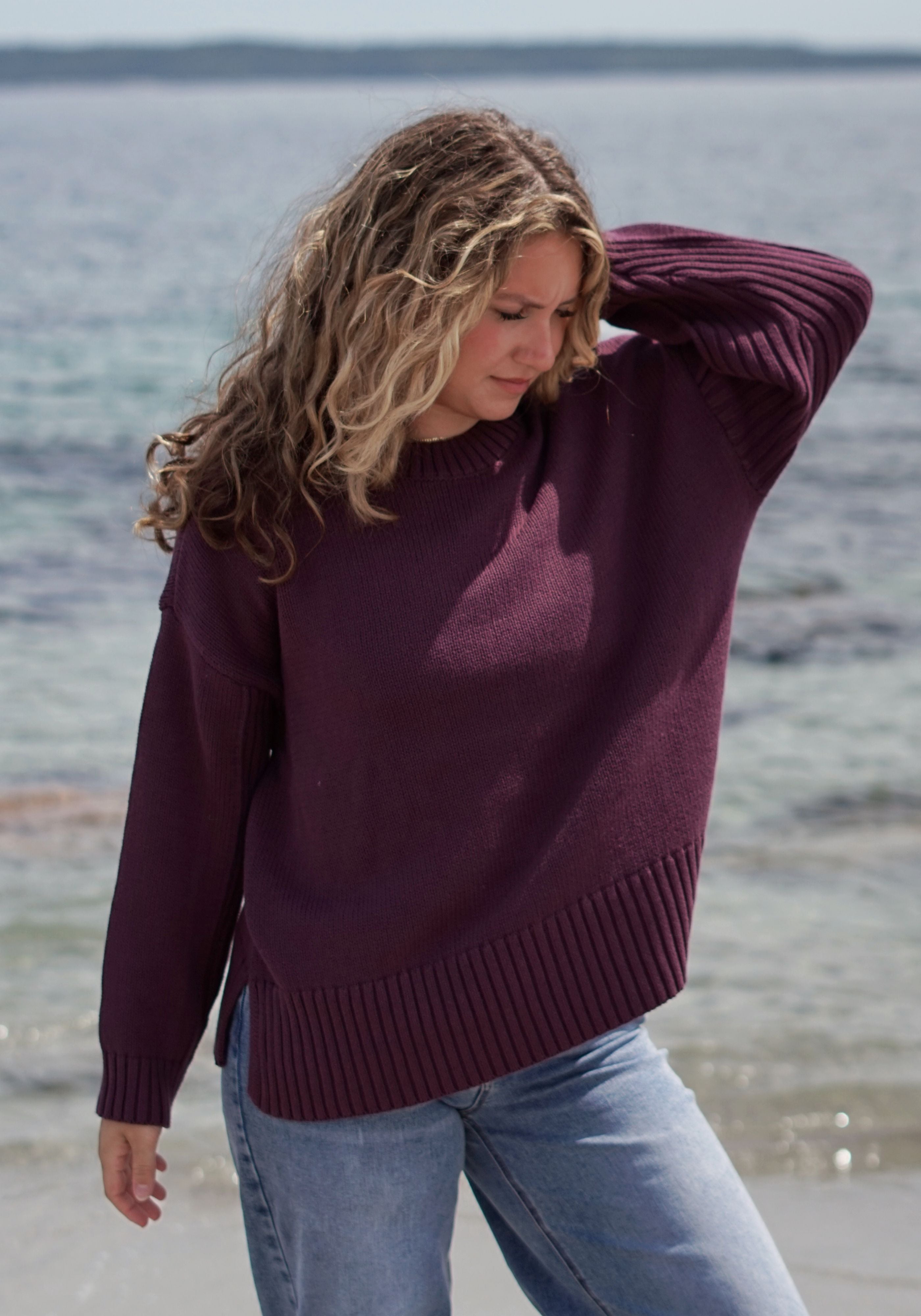 THE EASY CREWNECK SWEATER- GRAPE