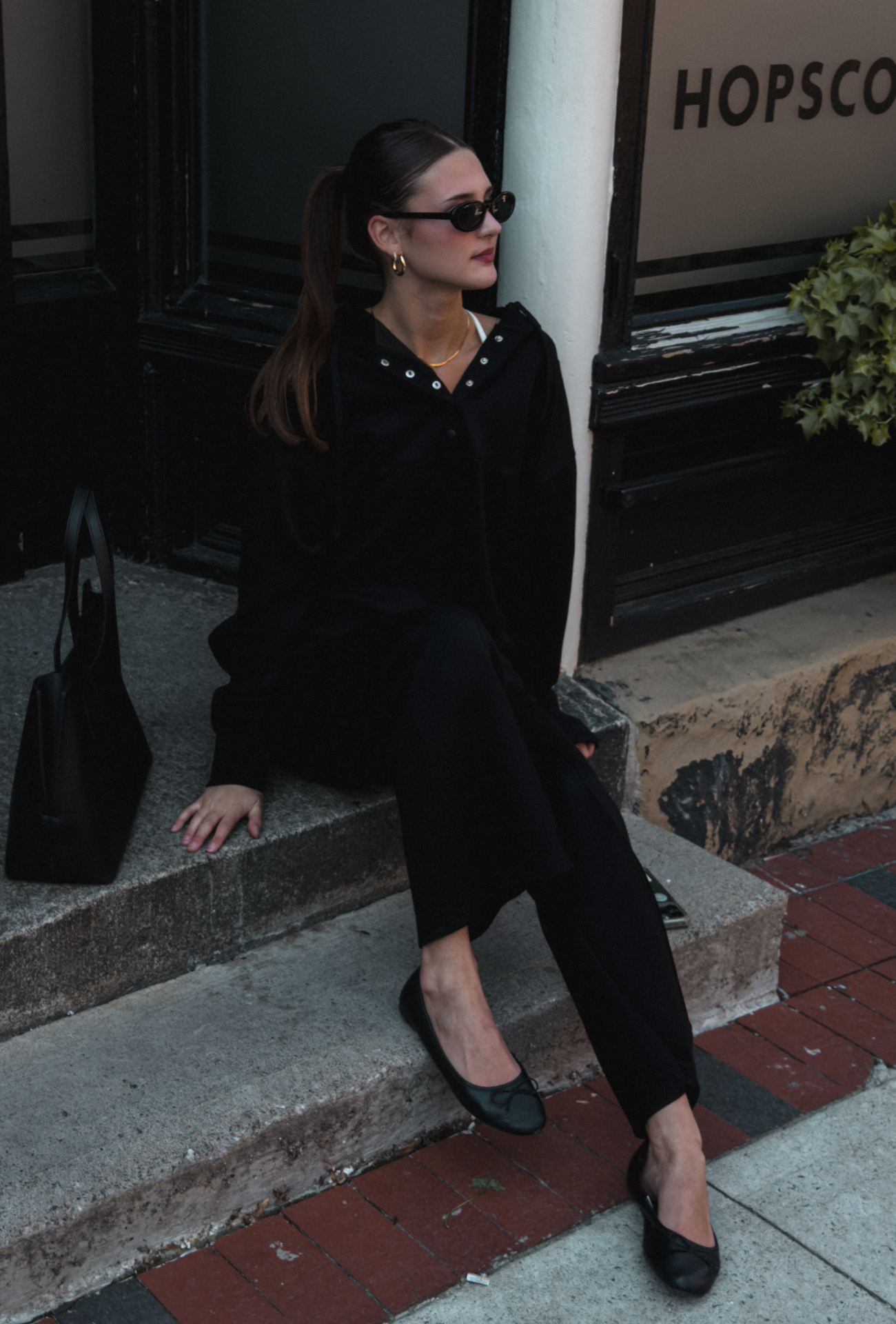 SOFT KNIT SNAP HOODIE- BLACK