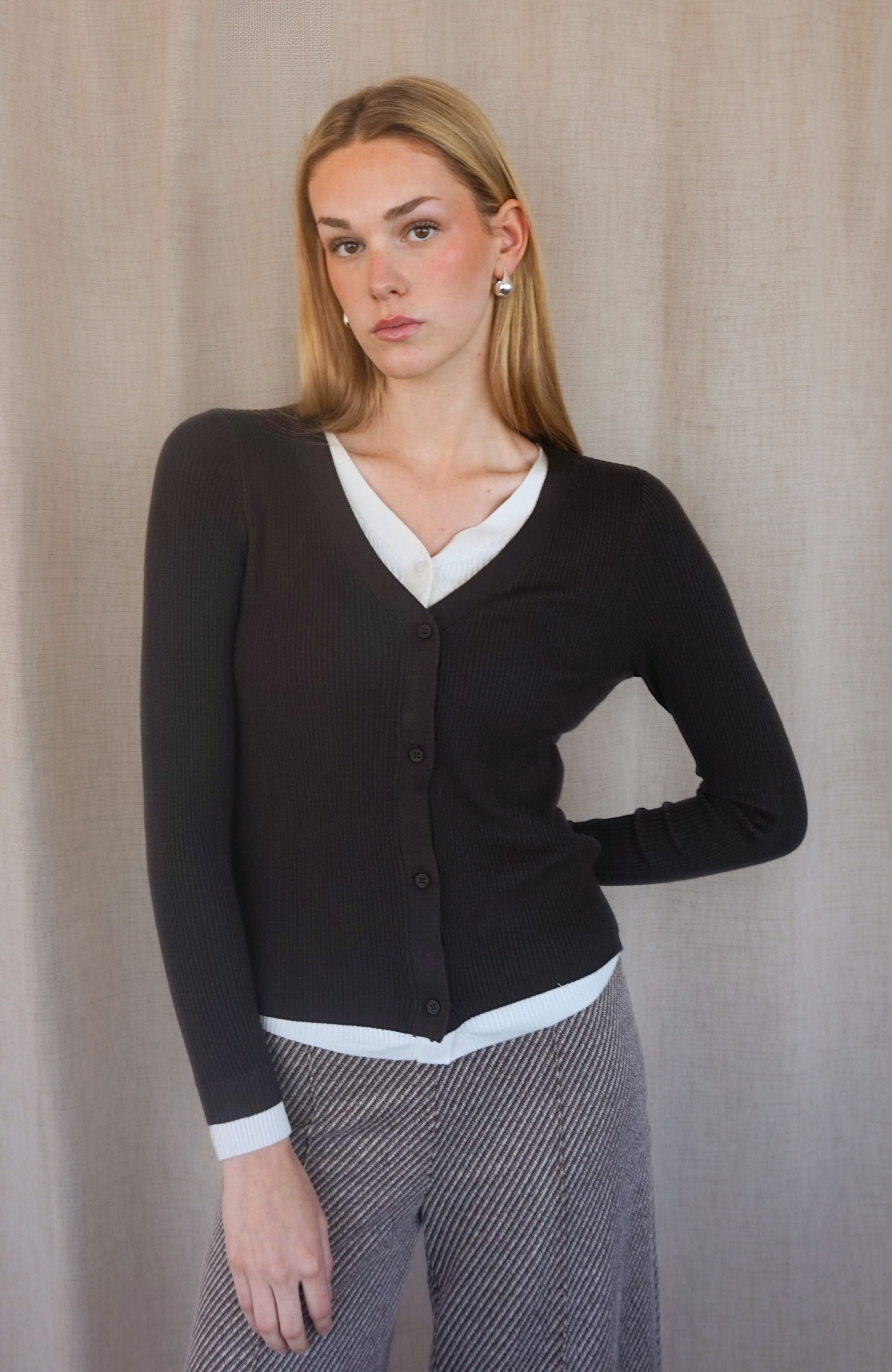 LAYERED RIB CARDIGAN