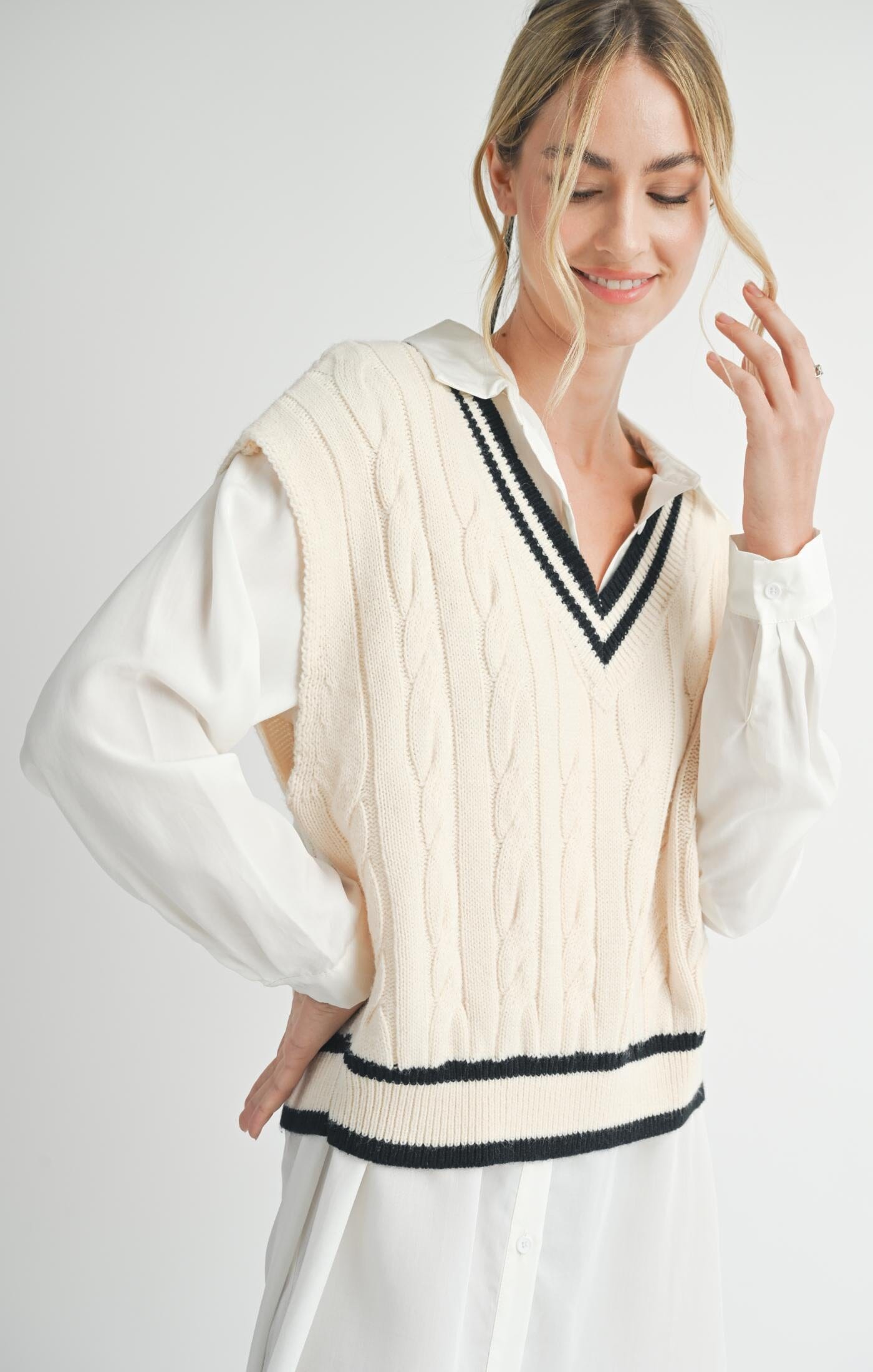 VNECK CABLE KNIT VEST Sweater SADIE AND SAGE
