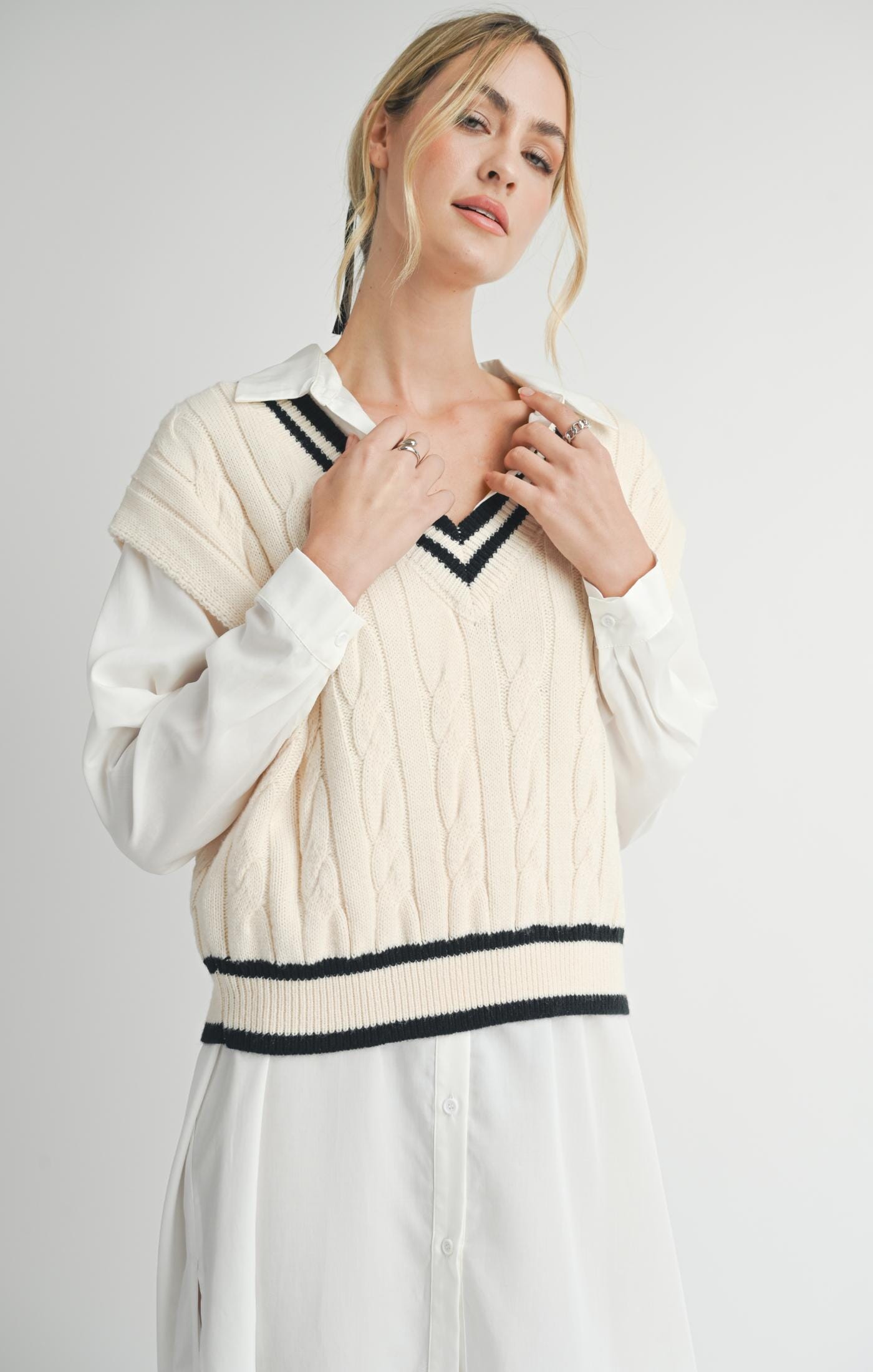 VNECK CABLE KNIT VEST Sweater SADIE AND SAGE