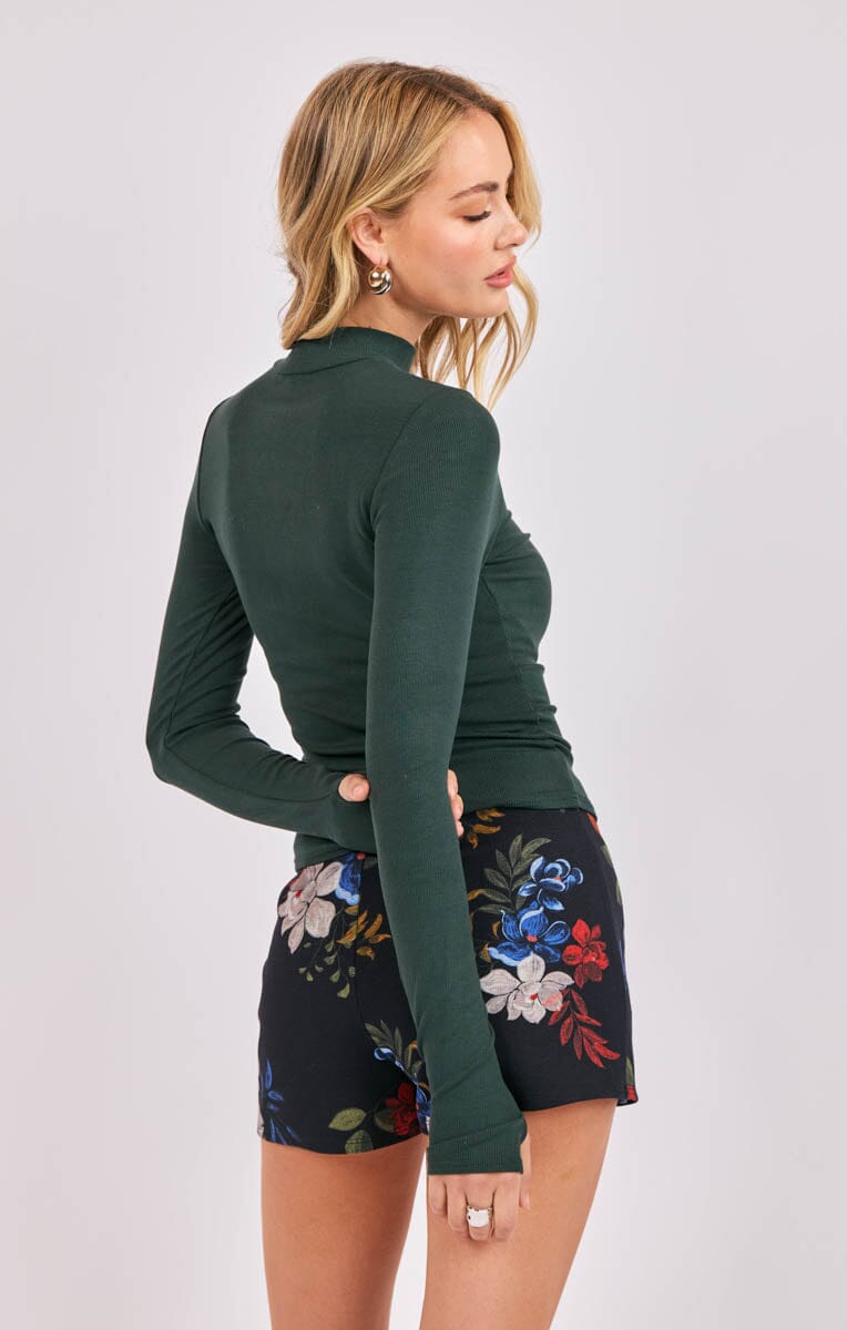 GREEN MOCK NECK TOP WITH THUMBHOLE Top SADIE AND SAGE