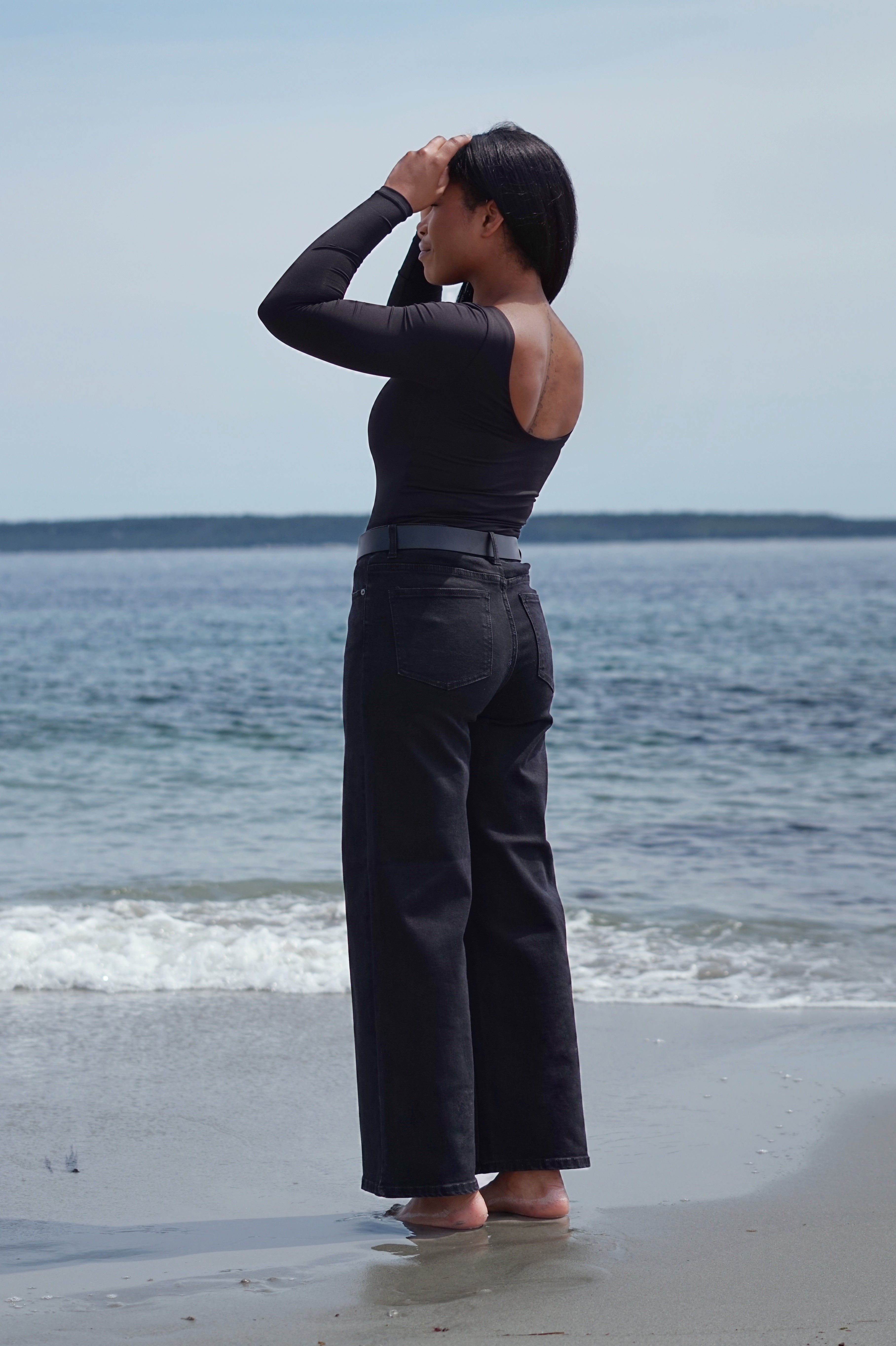 SCULPT SCOOP BACK LONG SLEEVE