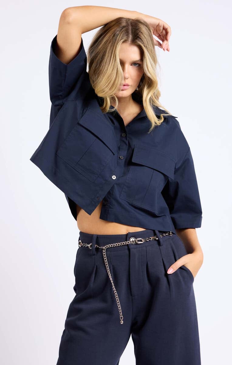 minimalist boxy shirt