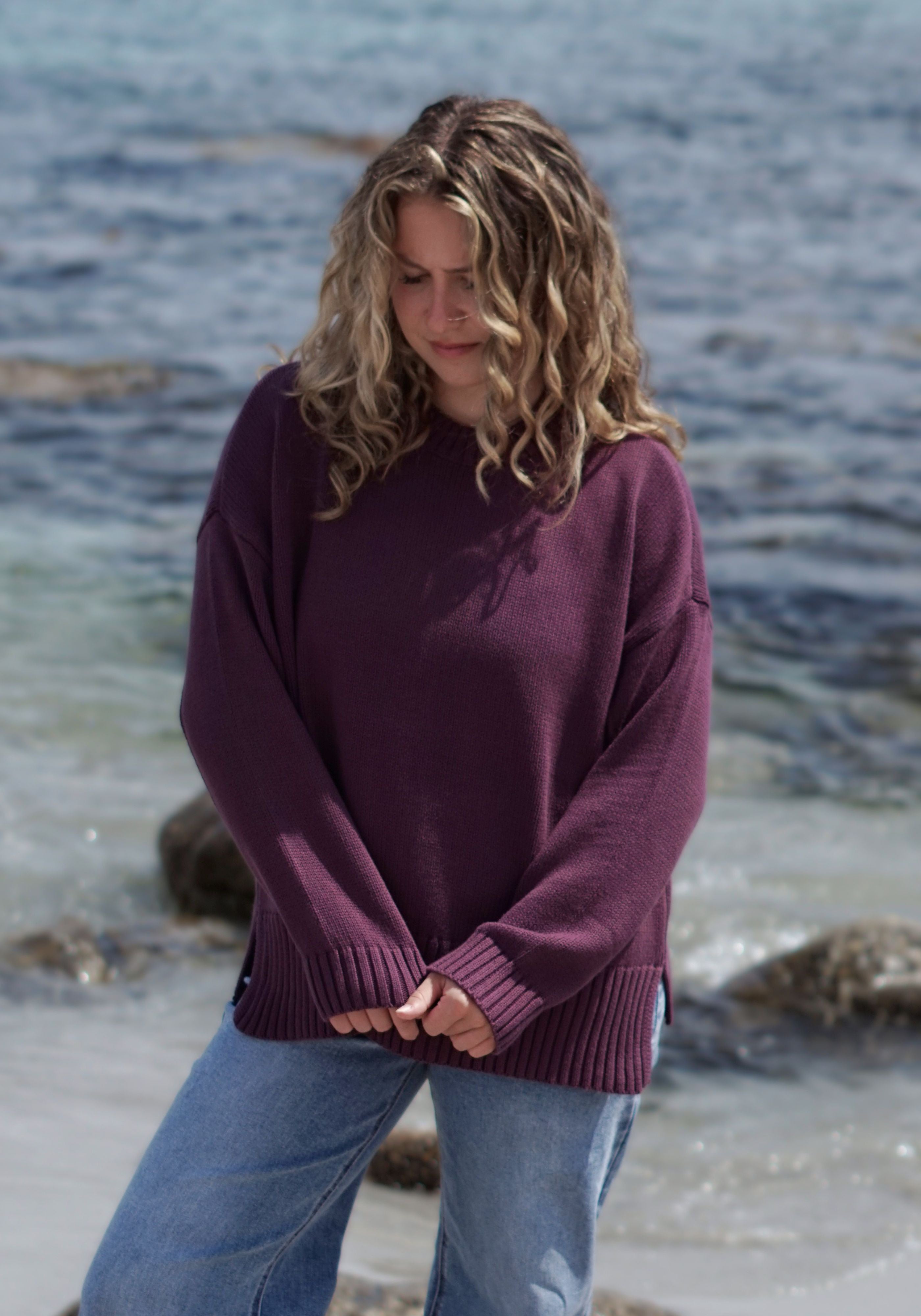 THE EASY CREWNECK SWEATER- GRAPE