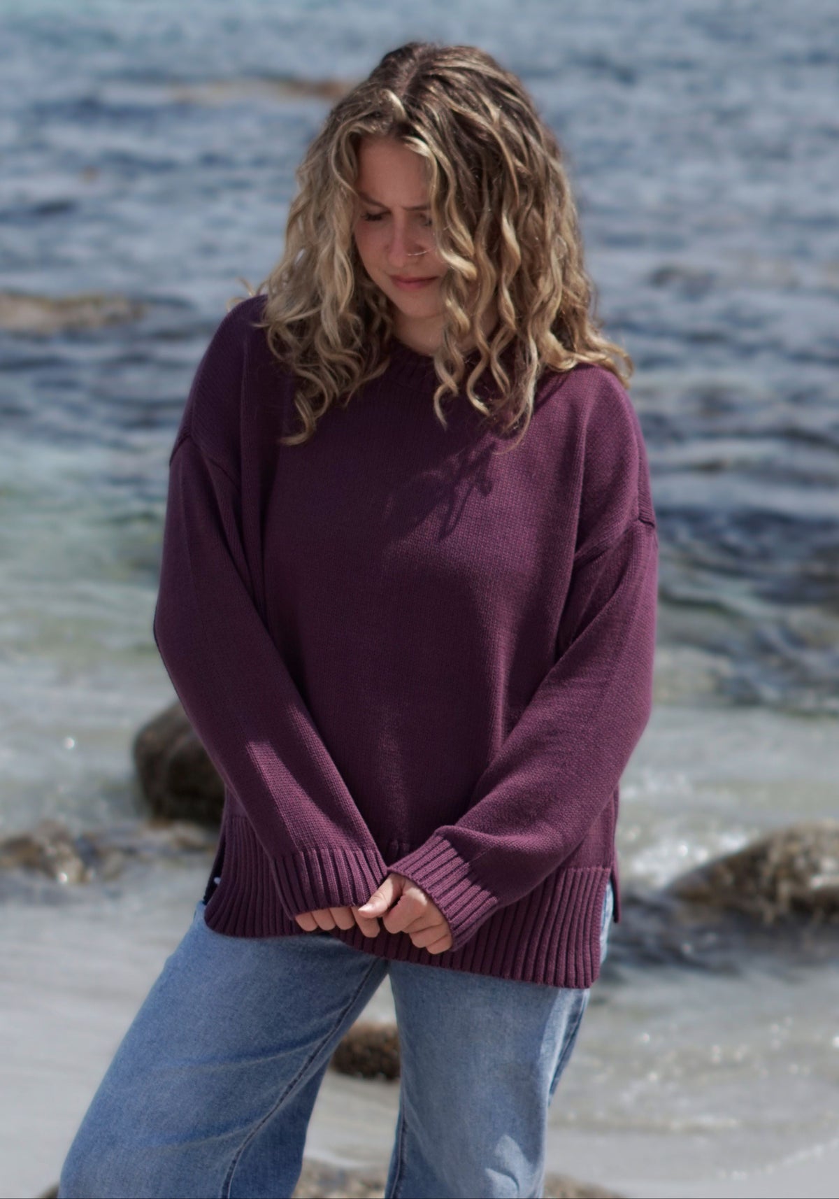 THE EASY CREWNECK SWEATER- GRAPE