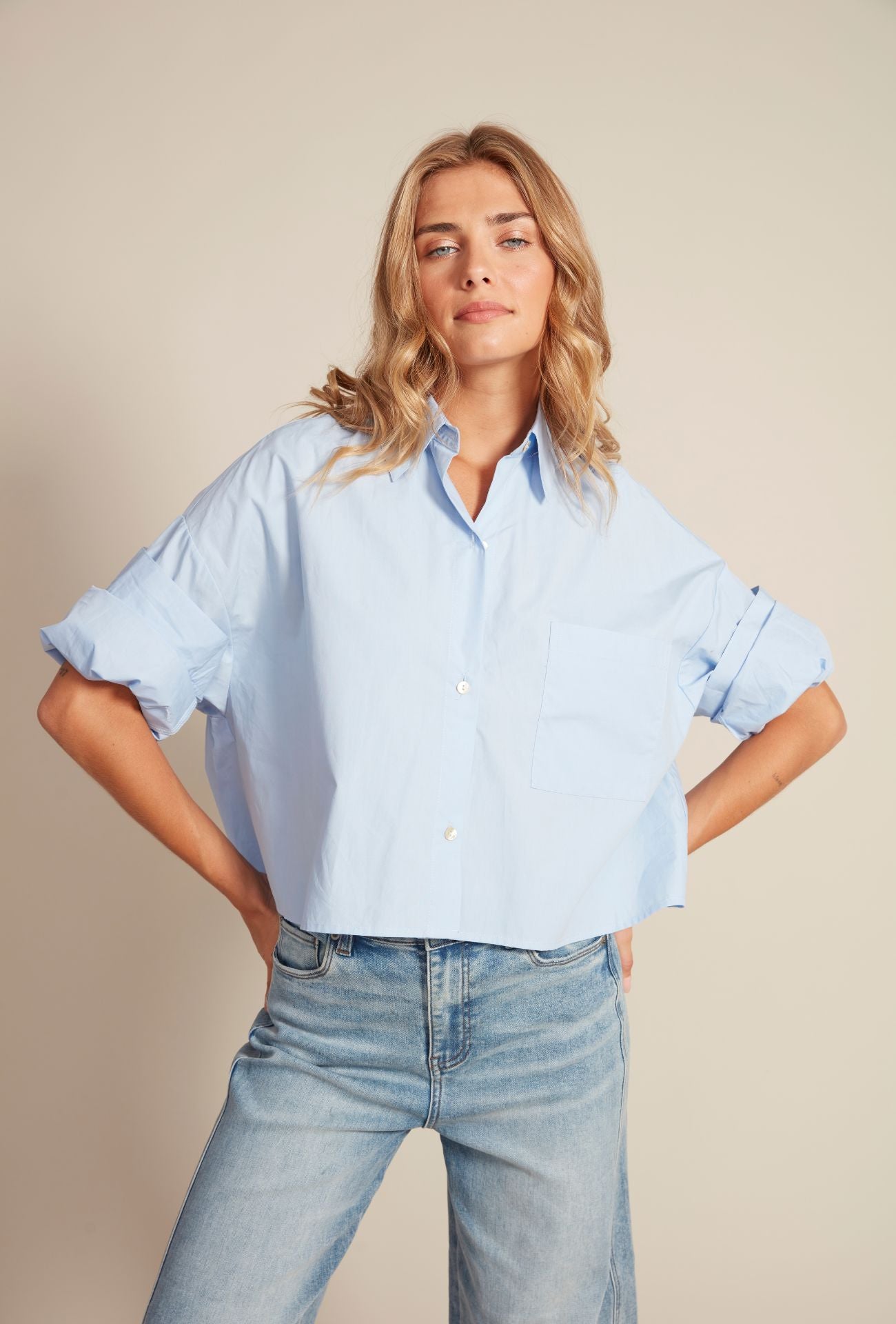 KERWIN CROP SHIRT (BLUE) Top RD STYLE