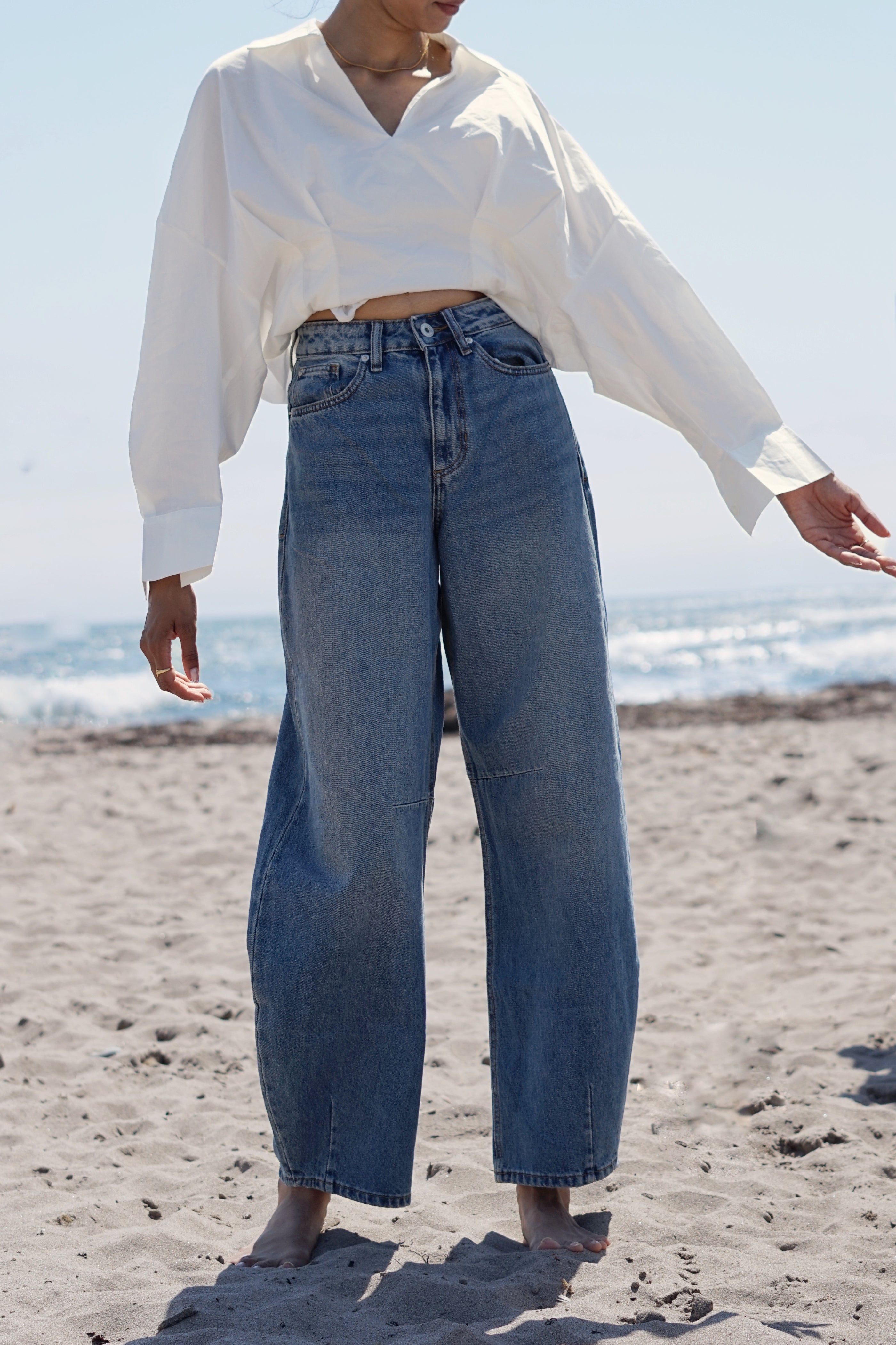 SLOANE BARREL JEAN
