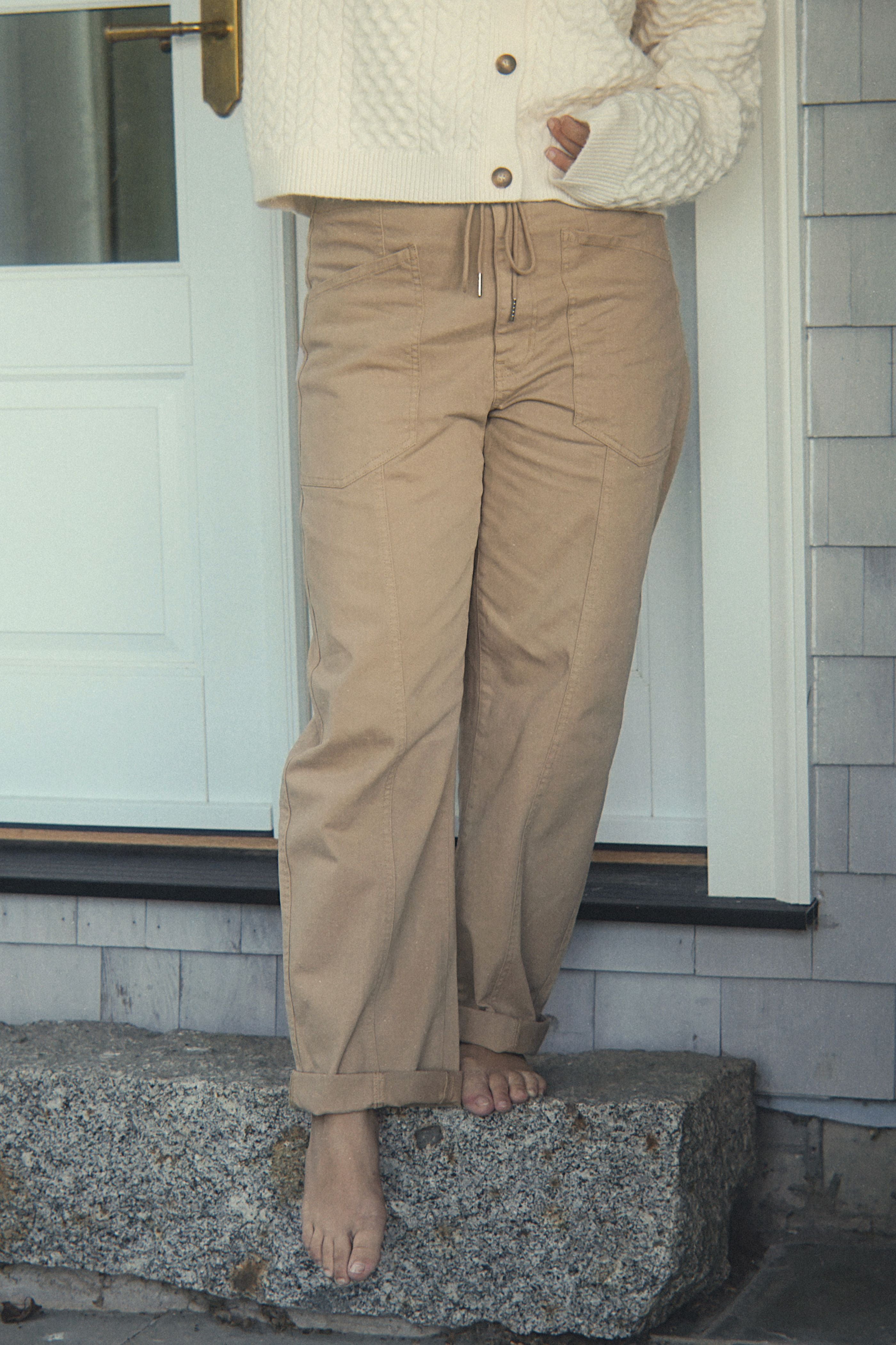 VILLA DRAWSTRING BARREL JEAN- LATTE