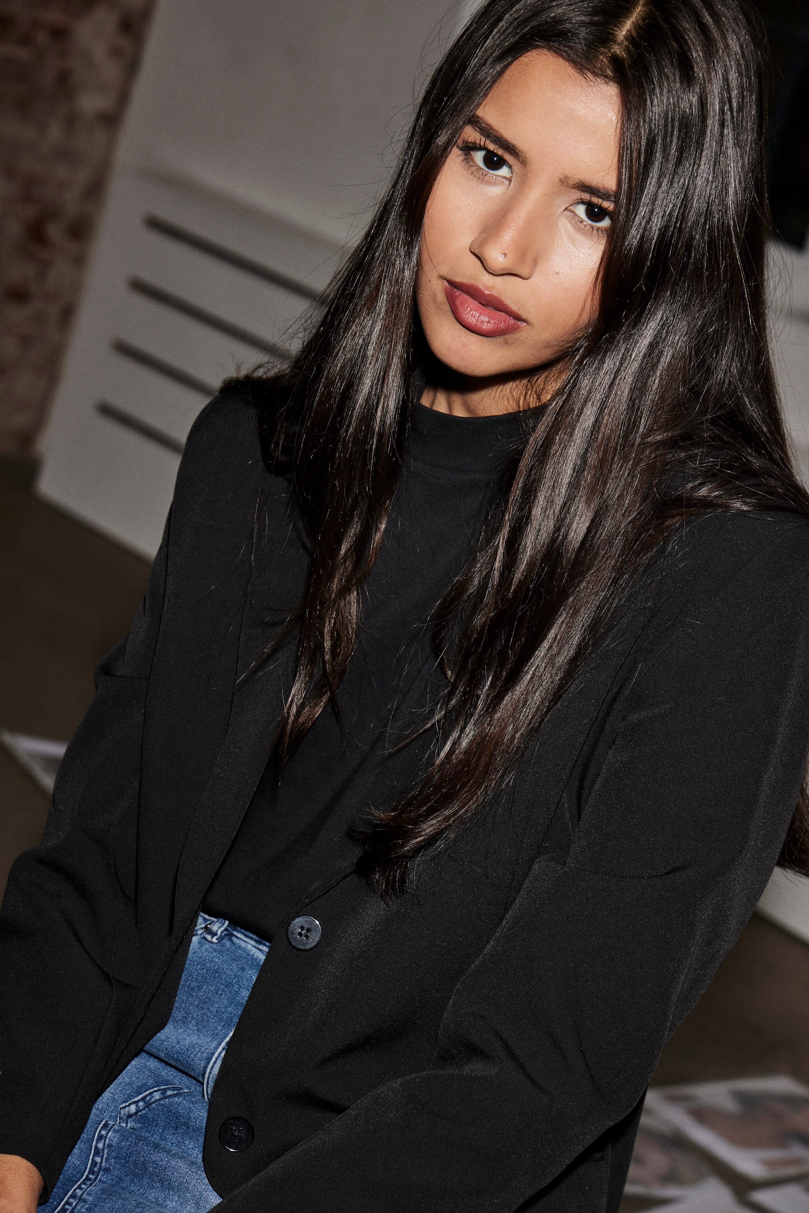 KATE OVERSIZED BLAZER (BLACK) Blazer ICHI