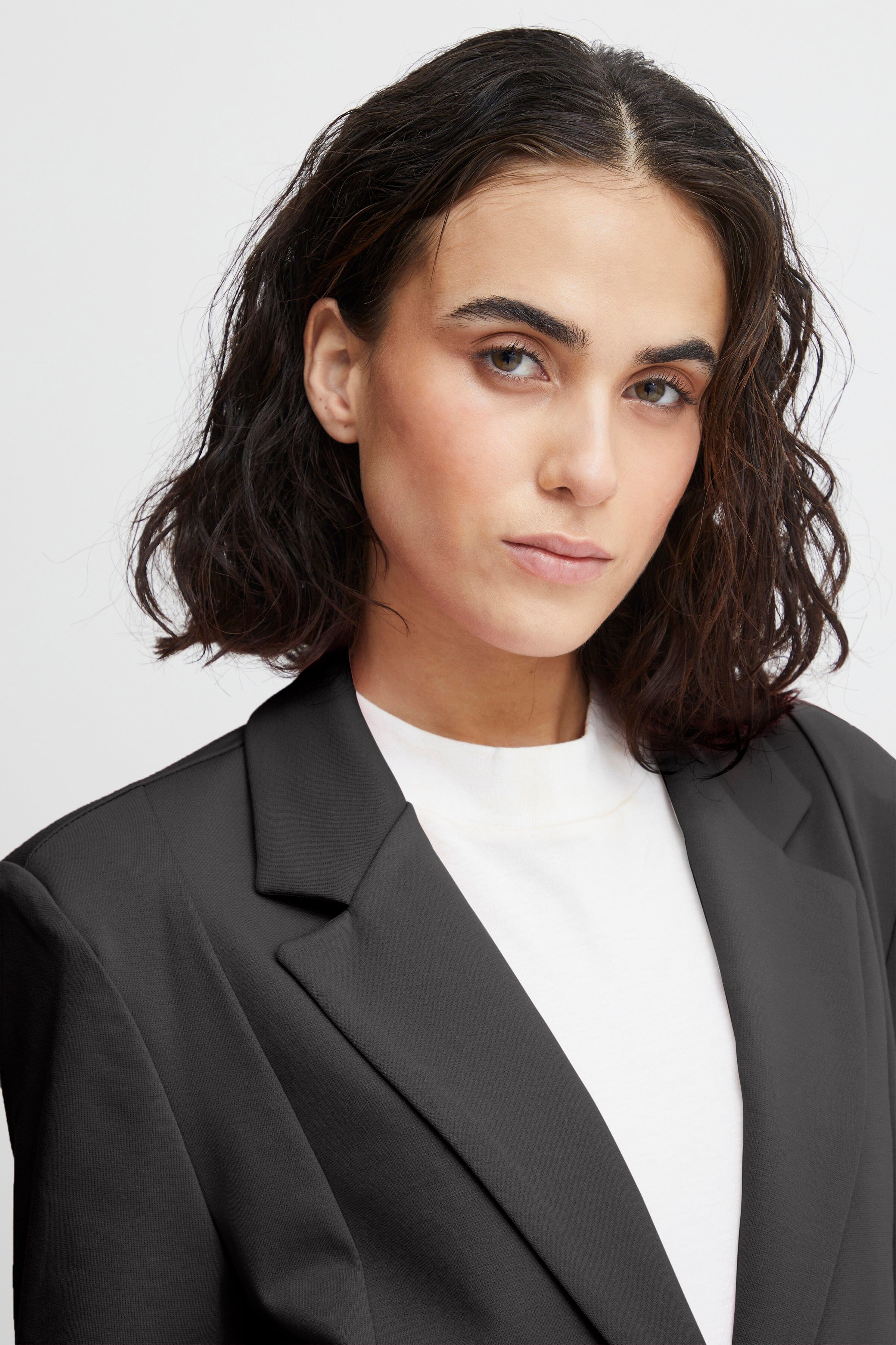 KATE OVERSIZED BLAZER (BLACK) Blazer ICHI