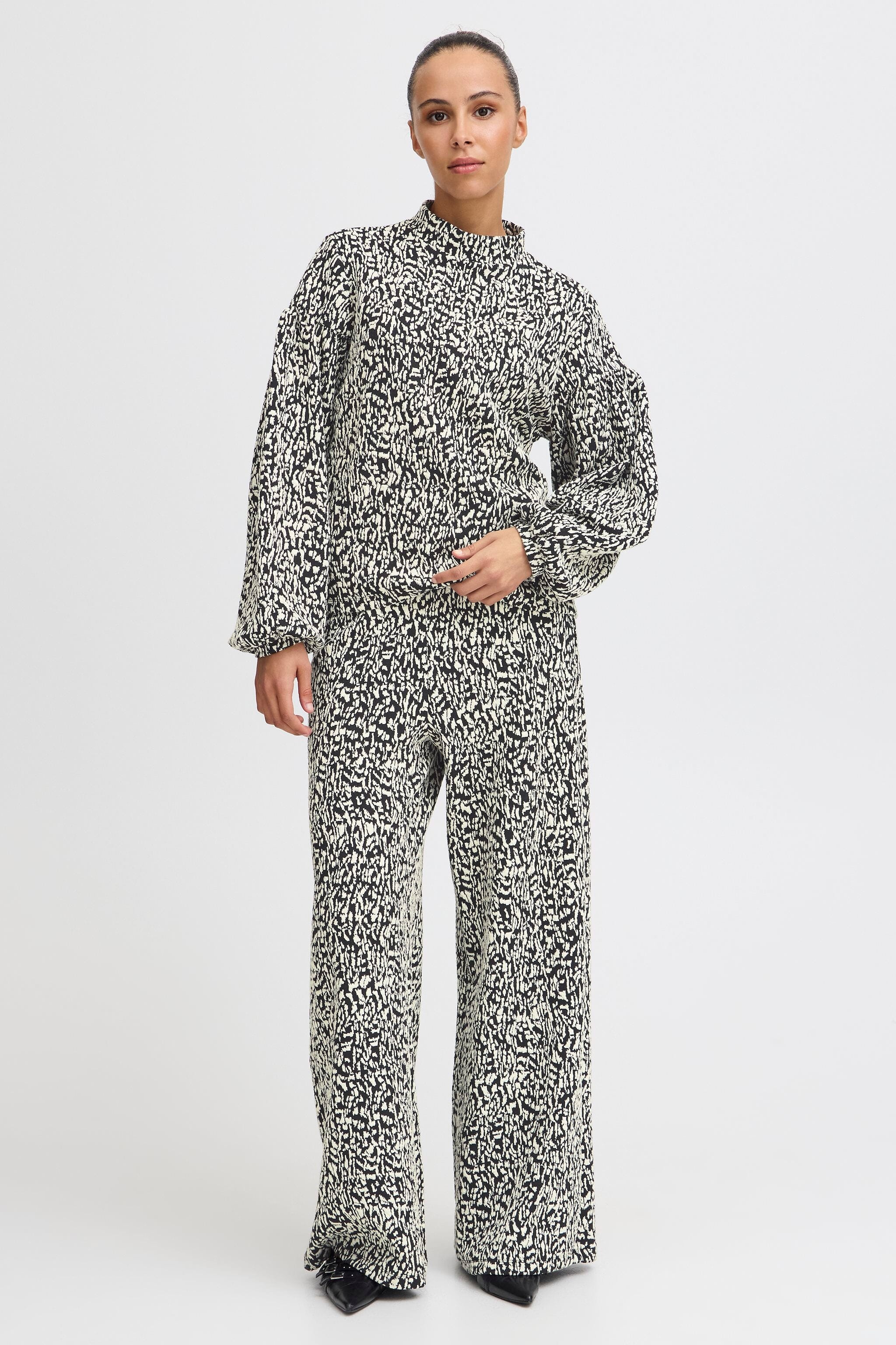 ELEVATED ABSTRACT PRINT TOP Top ICHI