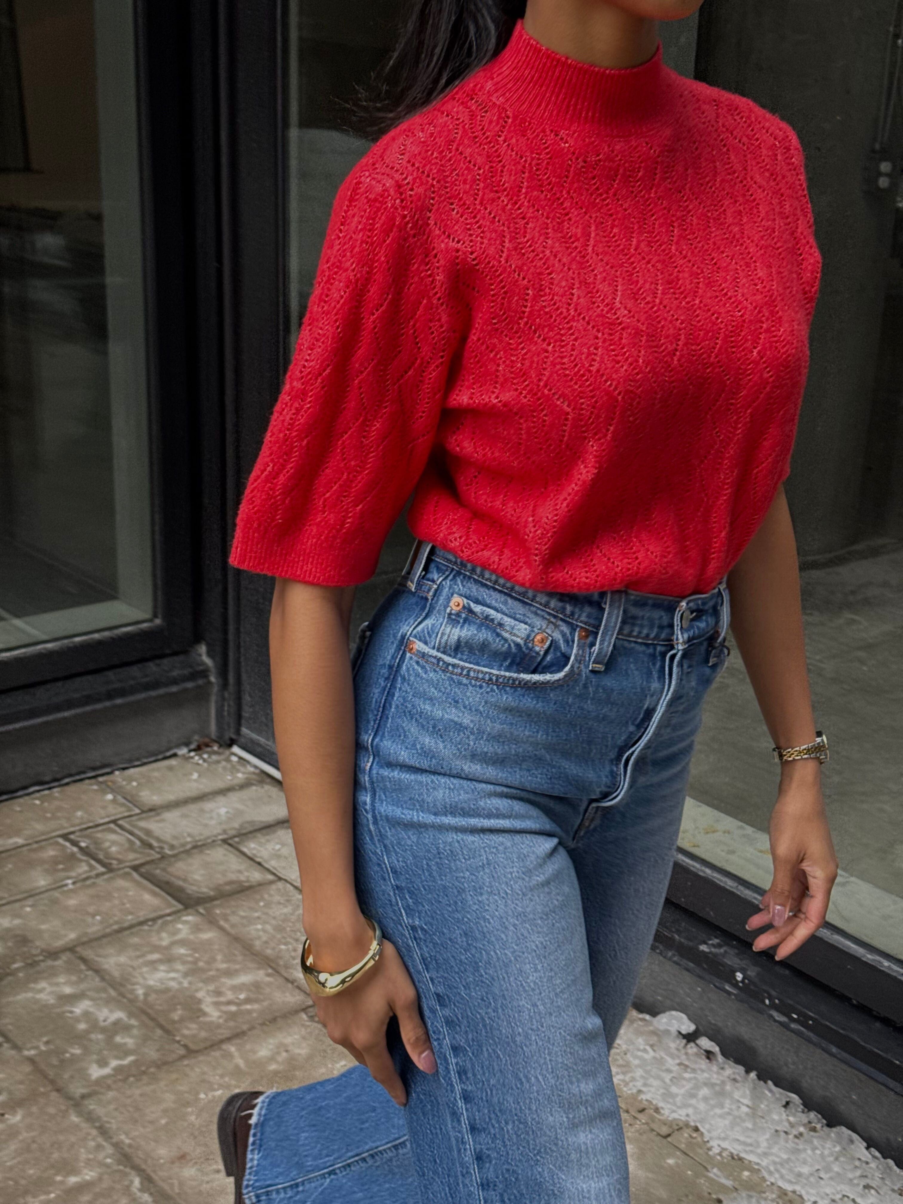 RED MOCK NECK TOP General B YOUNG