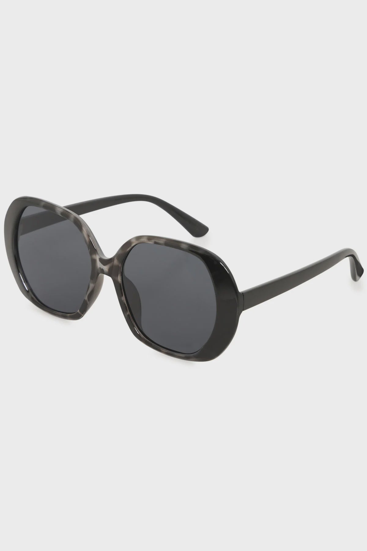 GREY ACRYLIC OVERSIZED SUNGLASSES