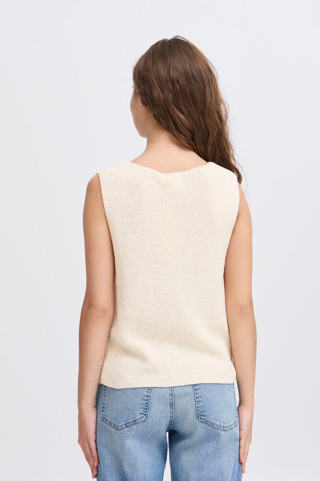 ALMOND MILK VEST VEST ICHI