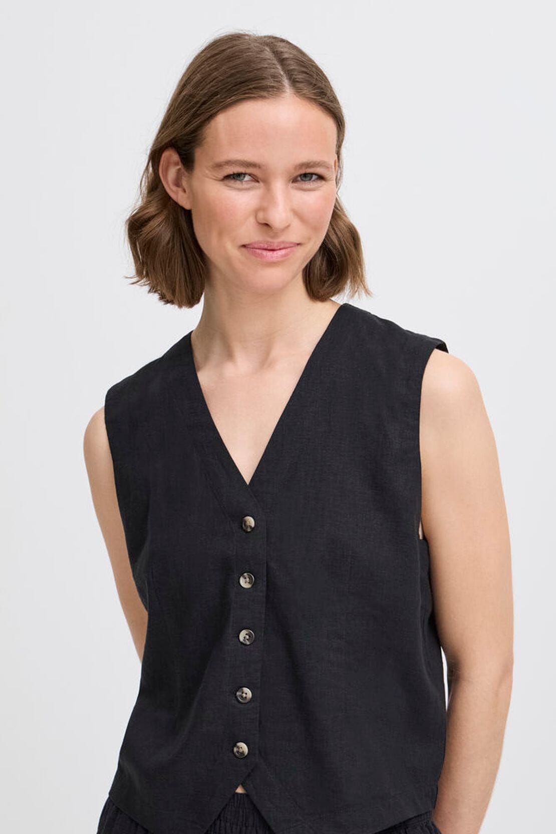 BLACK BUTTON UP VEST Jacket B YOUNG