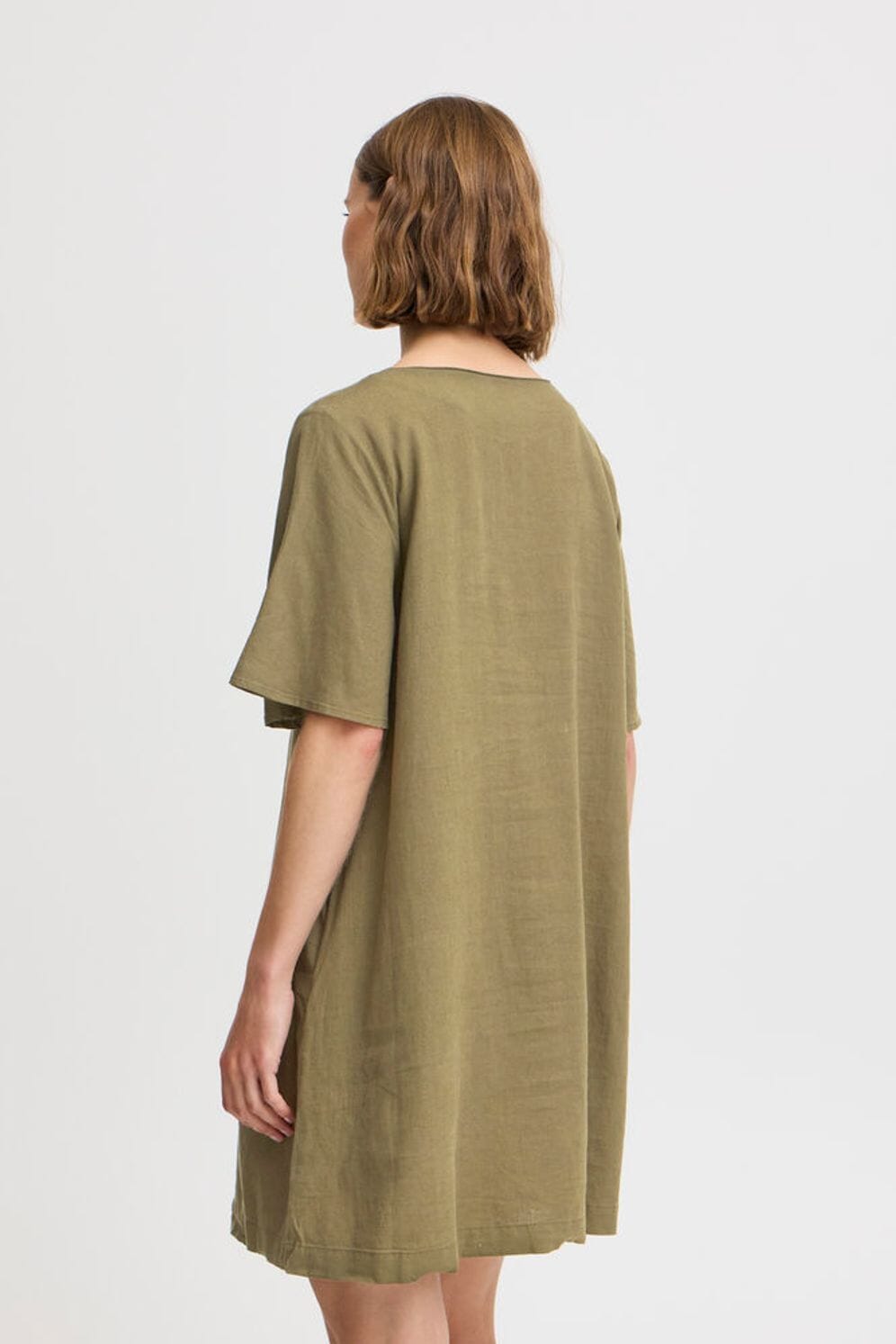 lightweight outfit