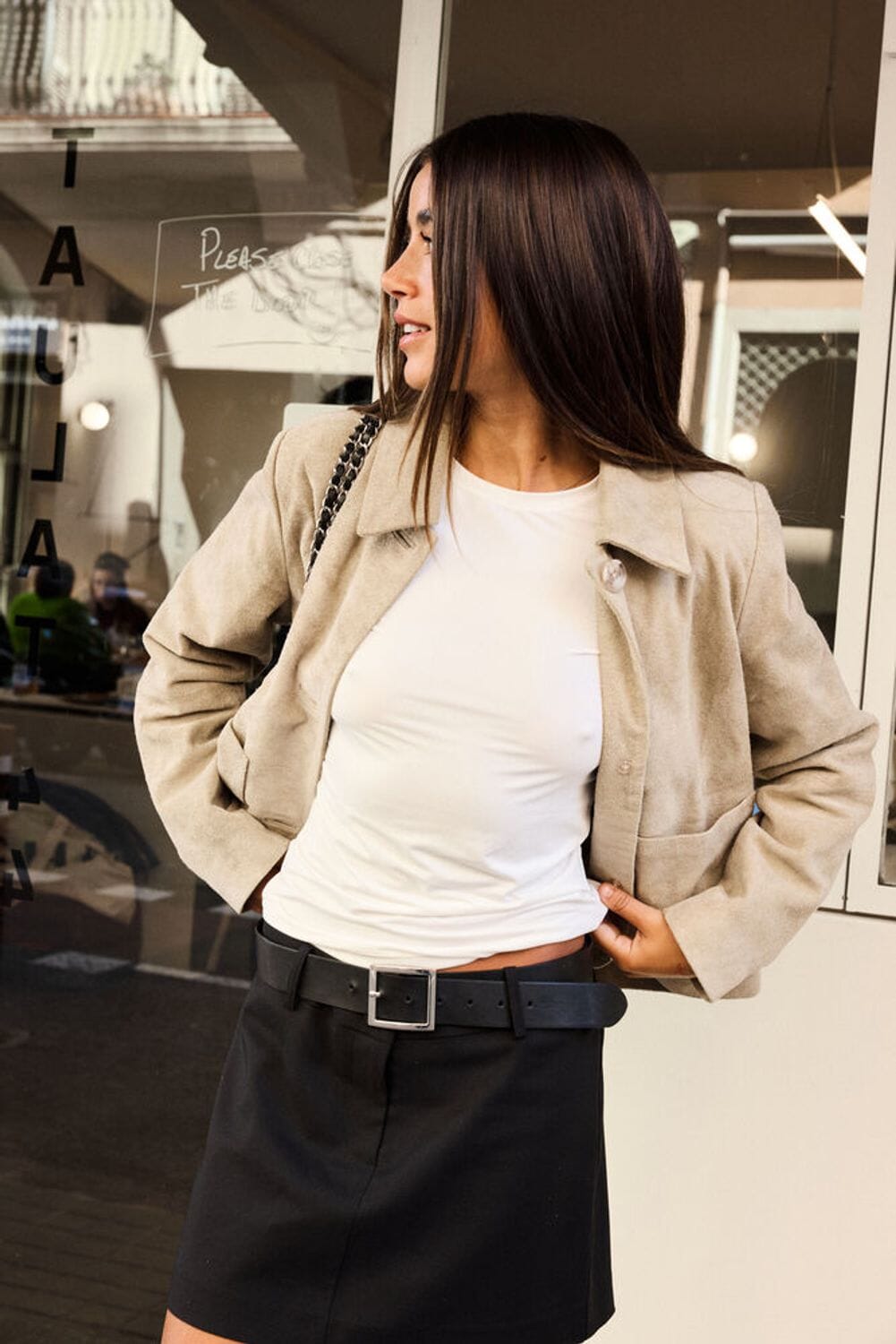 classic fitted white t-shirt, versatile layering top, CHI