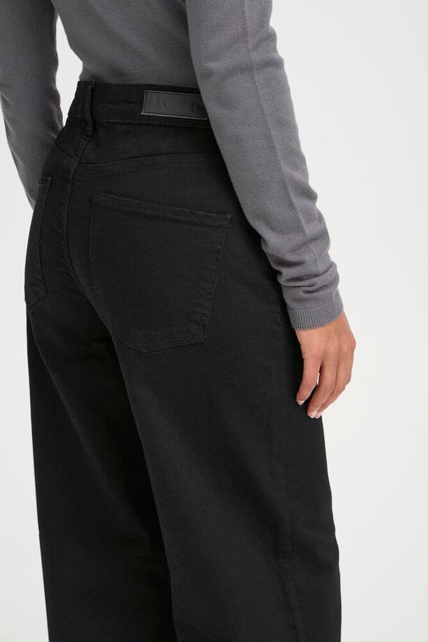 modern wide leg denim, black straight wide jeans, relaxed fit black denim women, classic black wide jeans