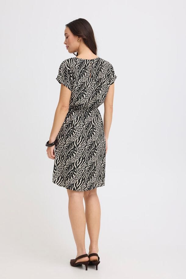lightweight printed dress women, animal print travel dress women, women’s drawstring waist dress print, casual animal print outfit women