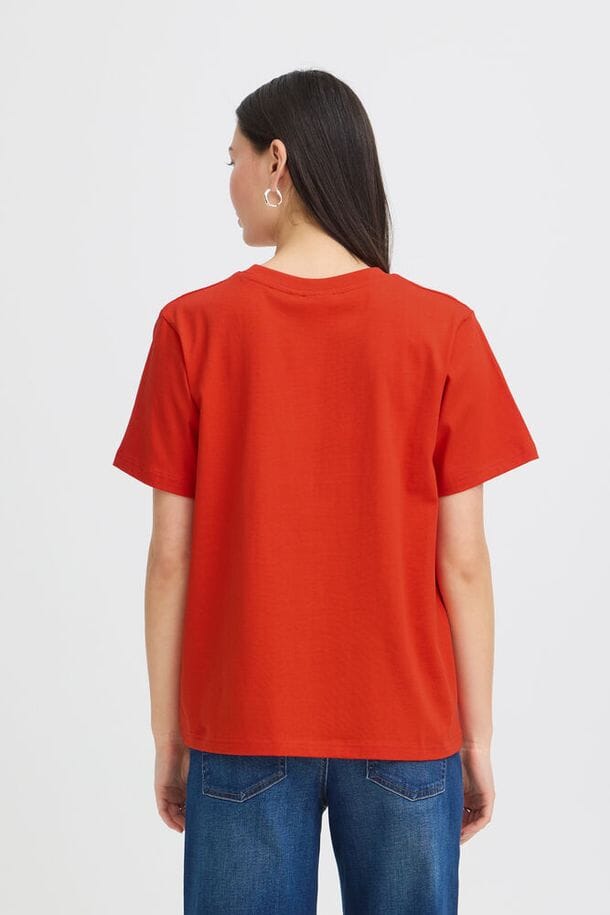 minimalist red top women, comfortable red tee women, summer red top women, modern casual t shirt women, vibrant red shirt women