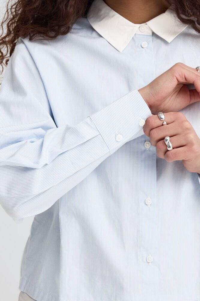 relaxed fit striped blouse women, lightweight striped shirt women, modern striped button up shirt, polished casual shirt women, blue stripe work shirt women, timeless striped blouse women