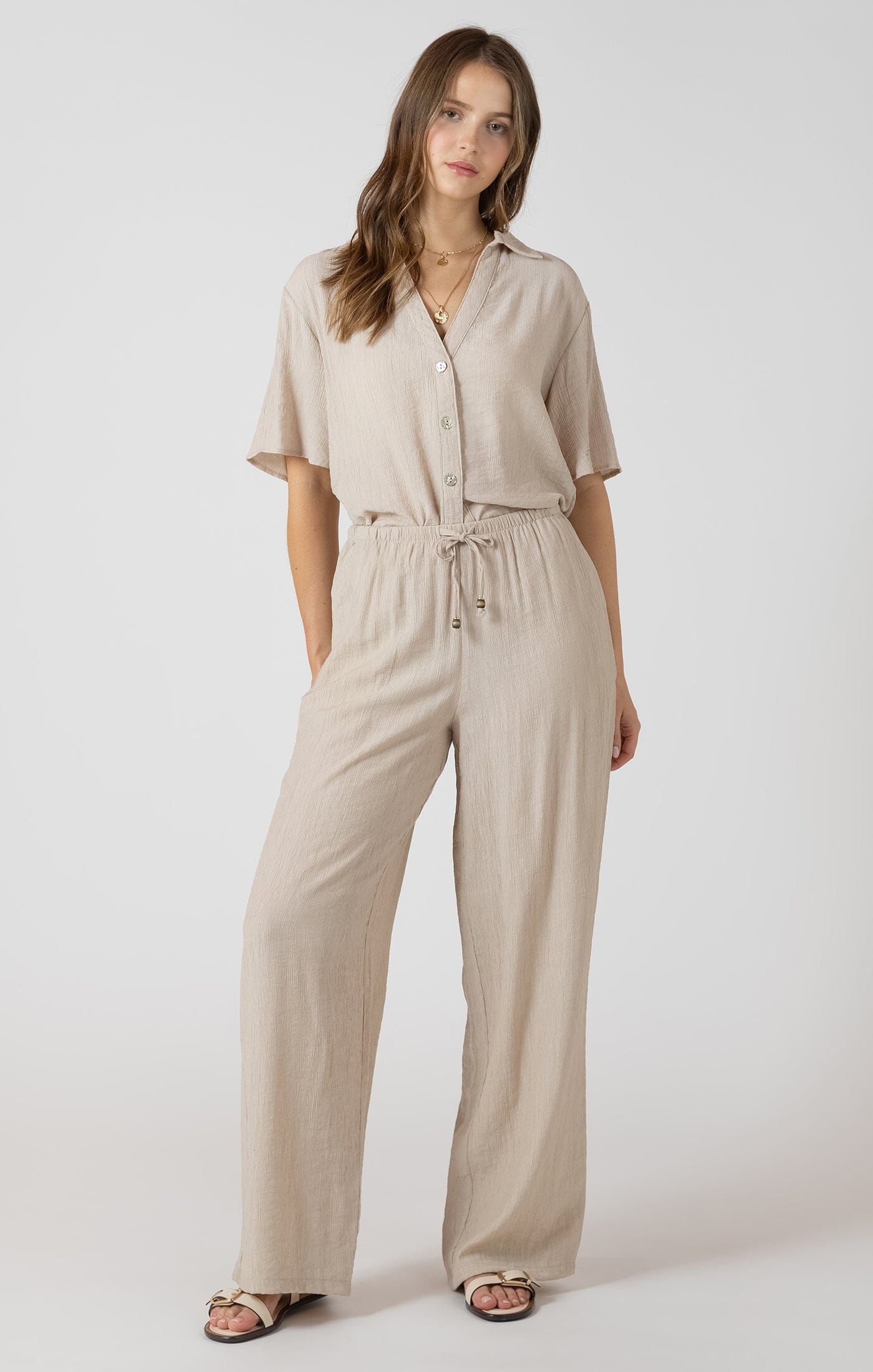 elastic waist wide pants women, neutral flowy pants women, comfortable work from home pants women, travel pants women neutral, minimalist wide leg trousers women, soft drape pants women