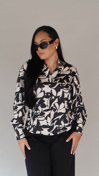 ABSTRACT PRINT BLOUSE Top Dex 