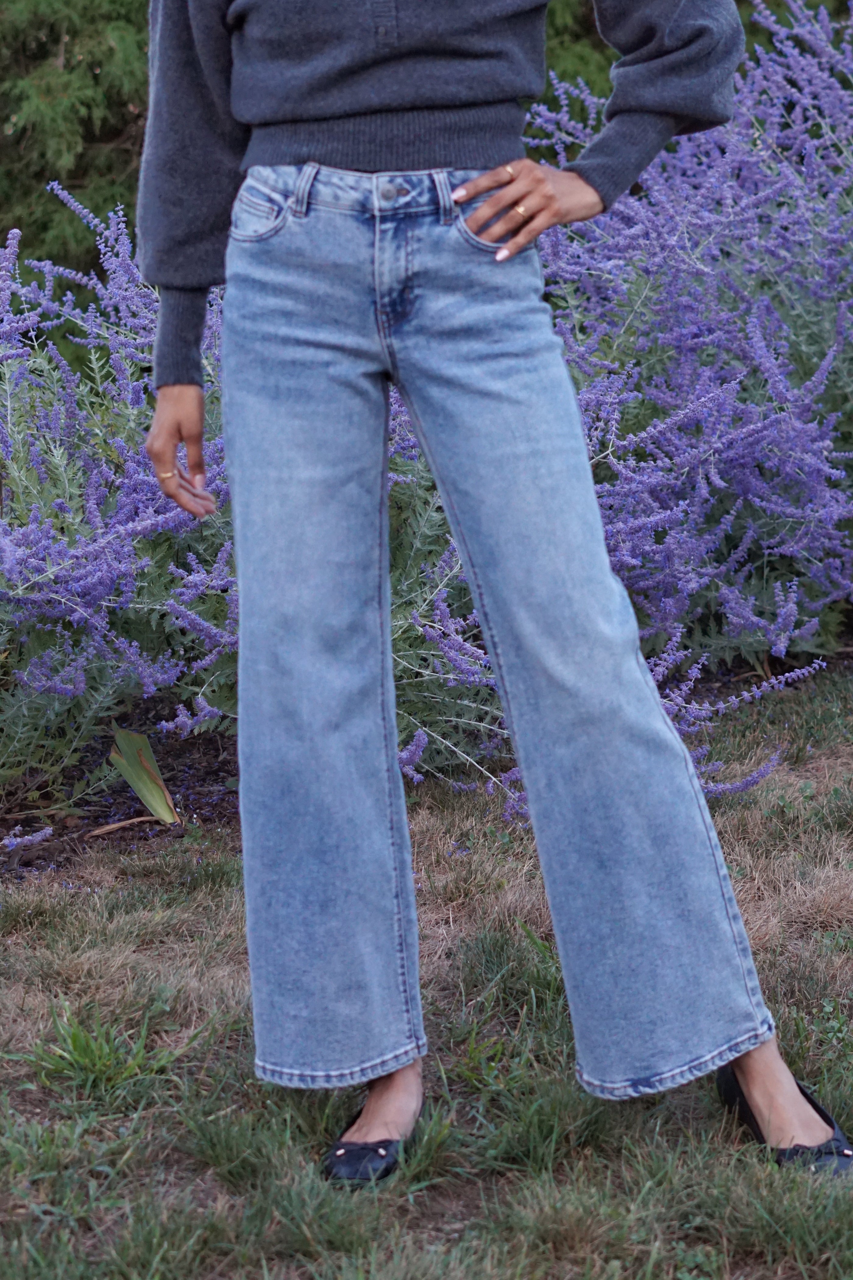 LOWLINE STRETCH JEANS- MID WASH