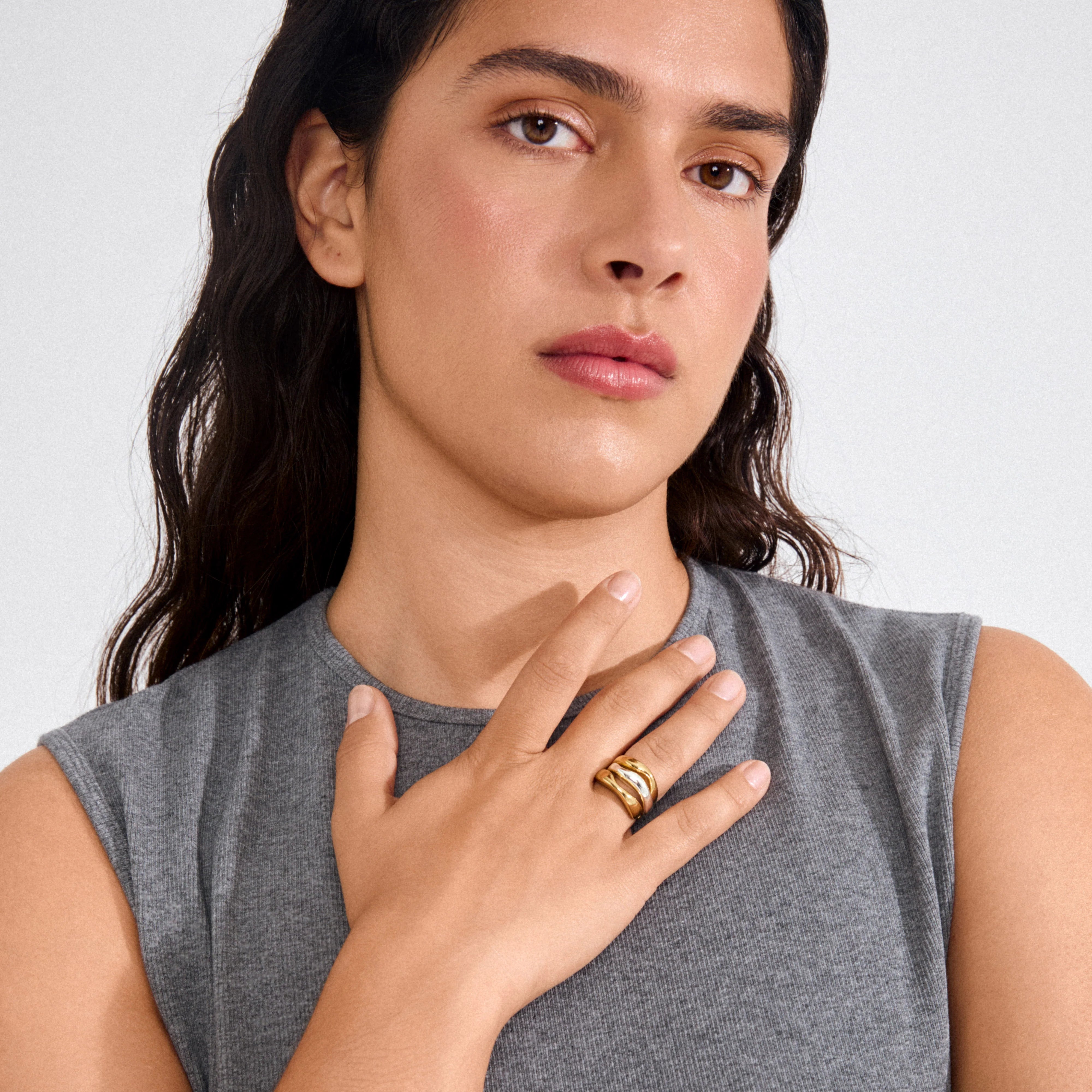 womens fashion rings, layered ring look, modern chunky jewelry, everyday ring stack, sculptural rings for women, mixed metal jewelry, trendy gold rings