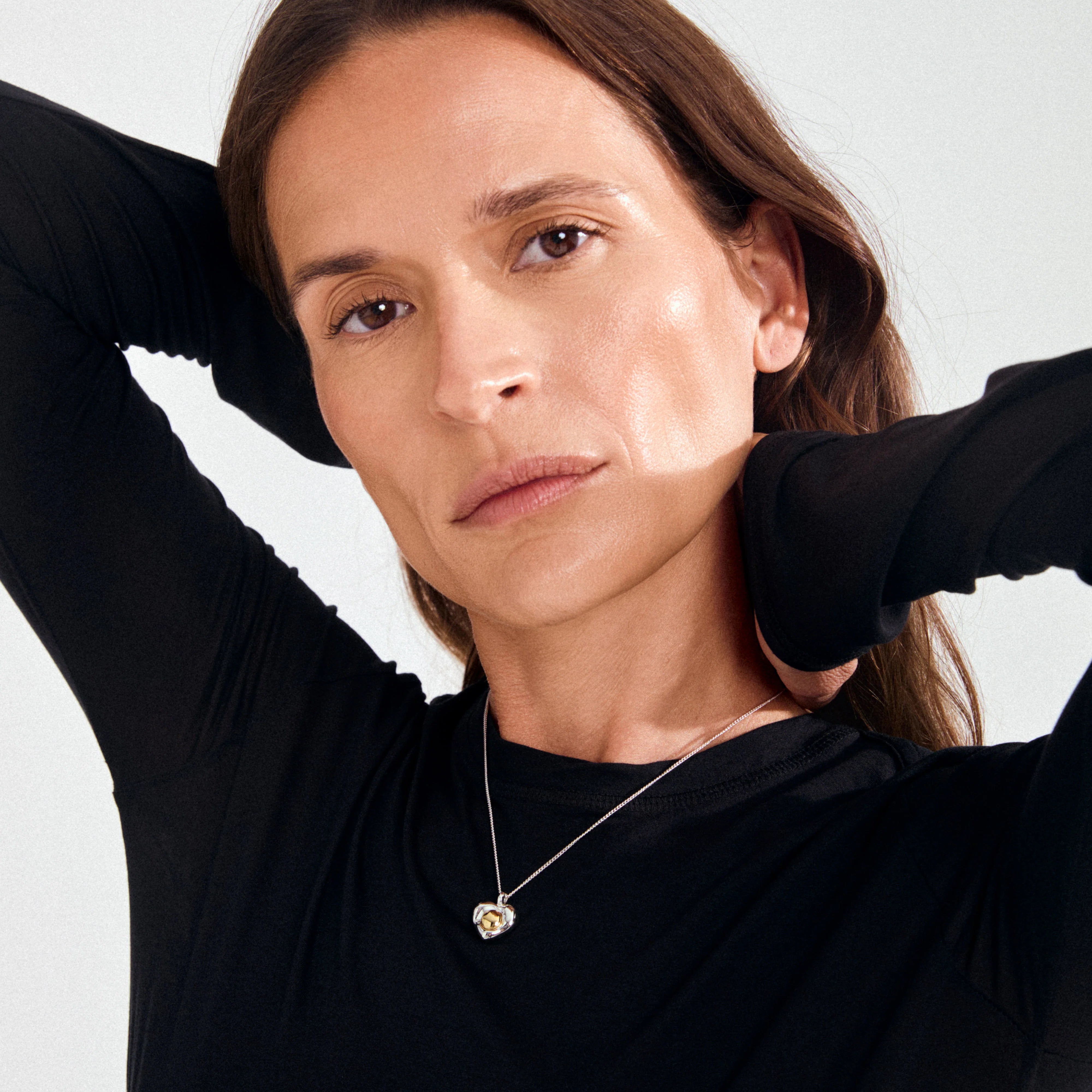  trendy heart jewelry, minimalist silver necklace, everyday necklace for women
