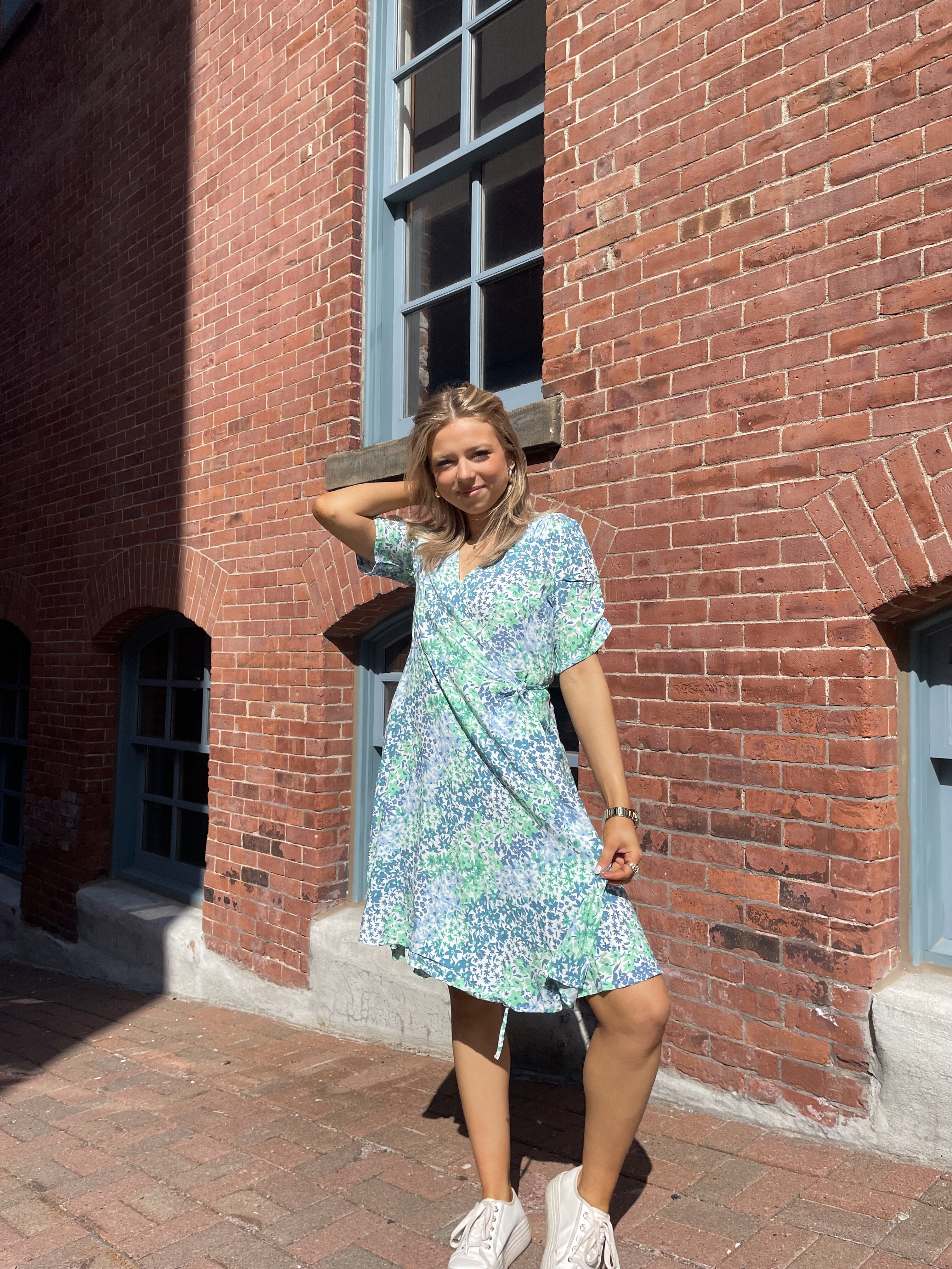 JOELLA BLUE PRINTED WRAP DRESS Dress B YOUNG 