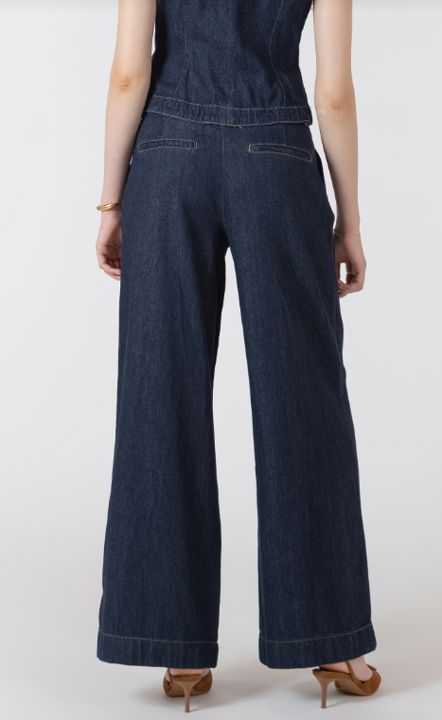 breathable denim pants, versatile denim trousers, minimalist denim pants women, wardrobe staple denim pants