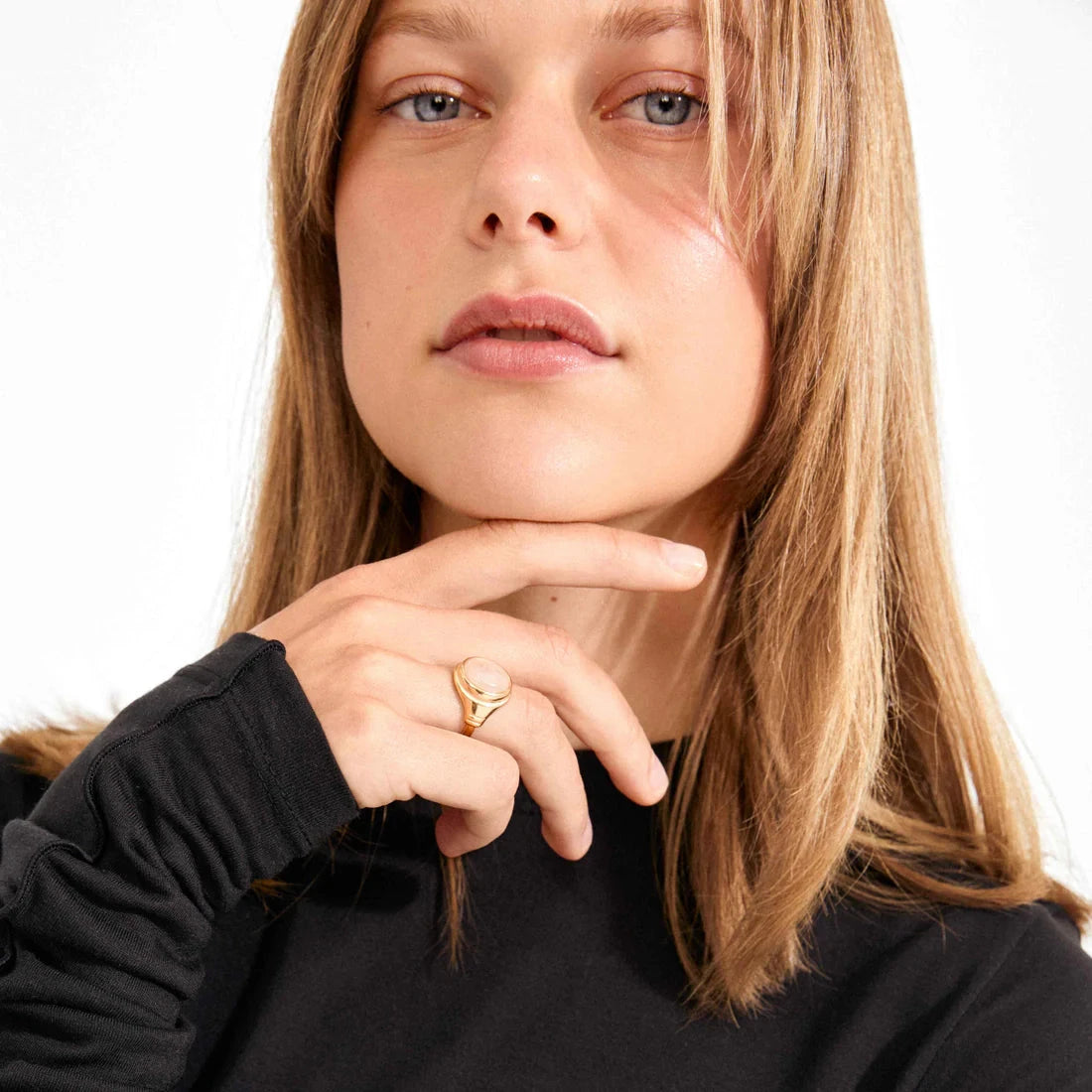 minimalist gemstone ring, soft pink ring, timeless gold ring, rose quartz jewelry
 