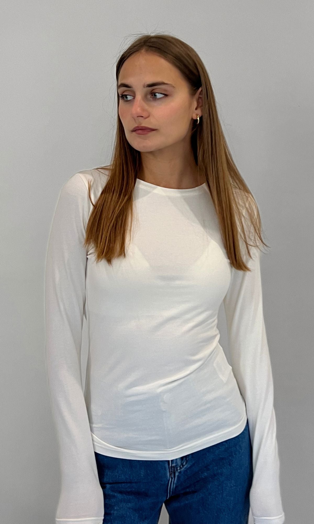 pamila long sleeve top, everyday white top women, soft long sleeve tee women, layering top women