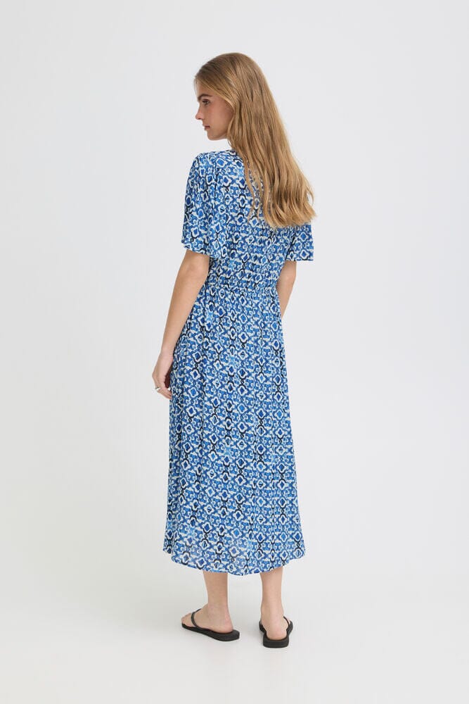 everyday midi dress, easy wear dress, flattering midi dress women