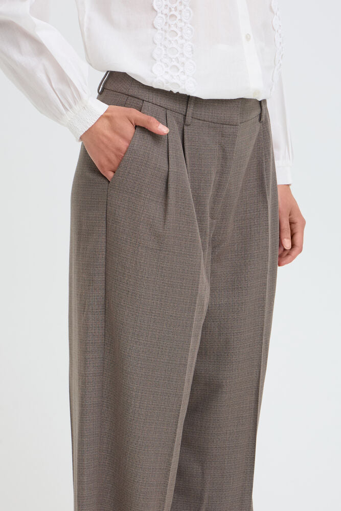 Auden Wide Leg Trouser