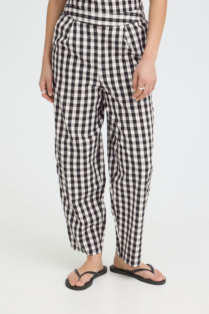 gingham pants women, women's gingham pants, barrel leg pants women, black and white gingham trousers, gingham trousers women, checkered pants women