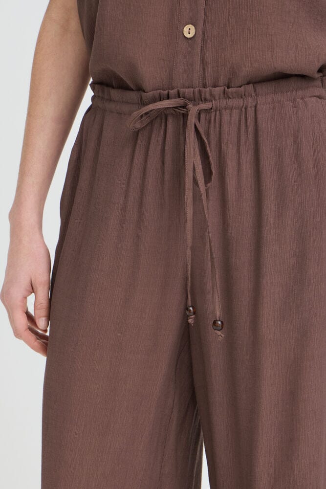 matching set pants women, minimalist neutral pants, everyday wide leg pants women, effortless summer style women, comfortable flowy trousers women