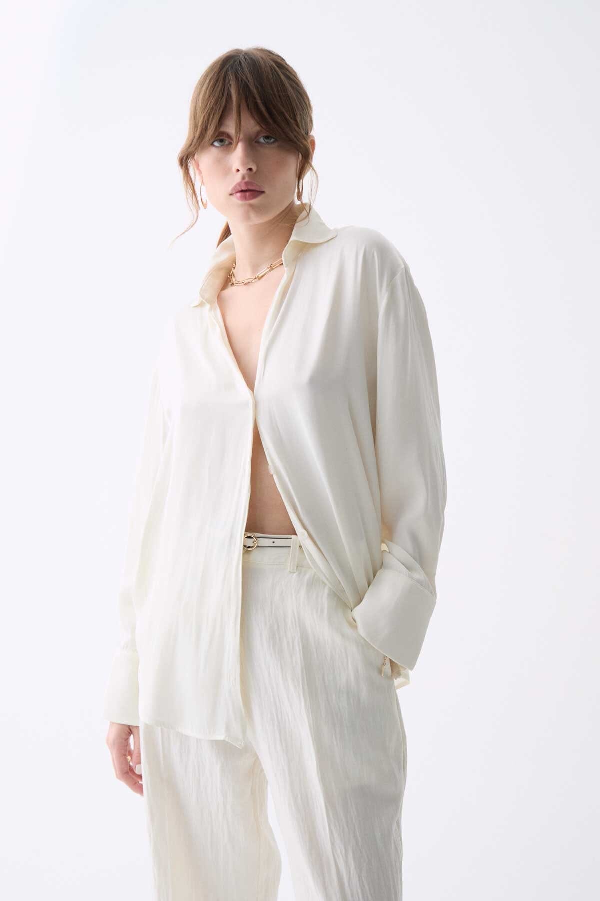 SILVES OFF WHITE BLOUSE, DELUC, off white blouse